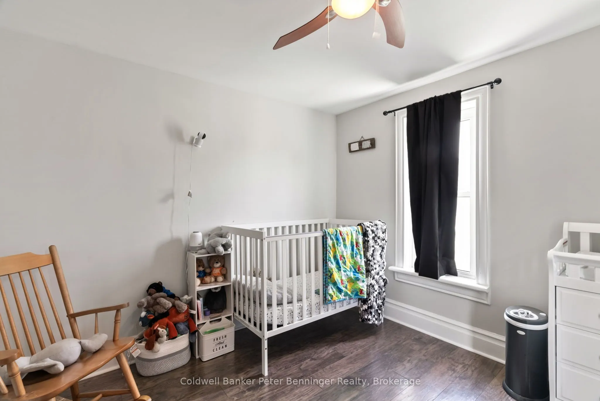 12 Peter Street S