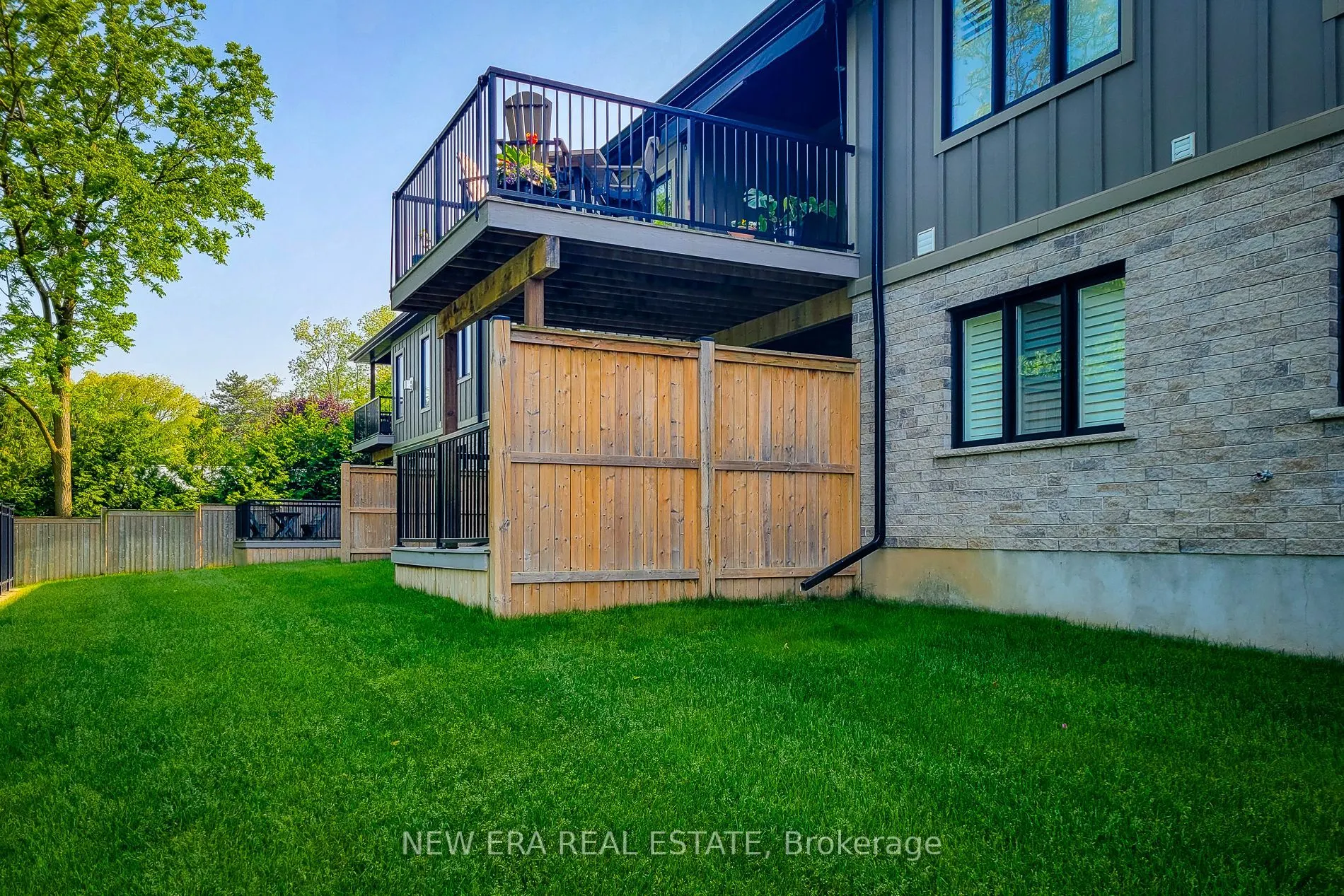 32 Ridgeview Crescent, #14