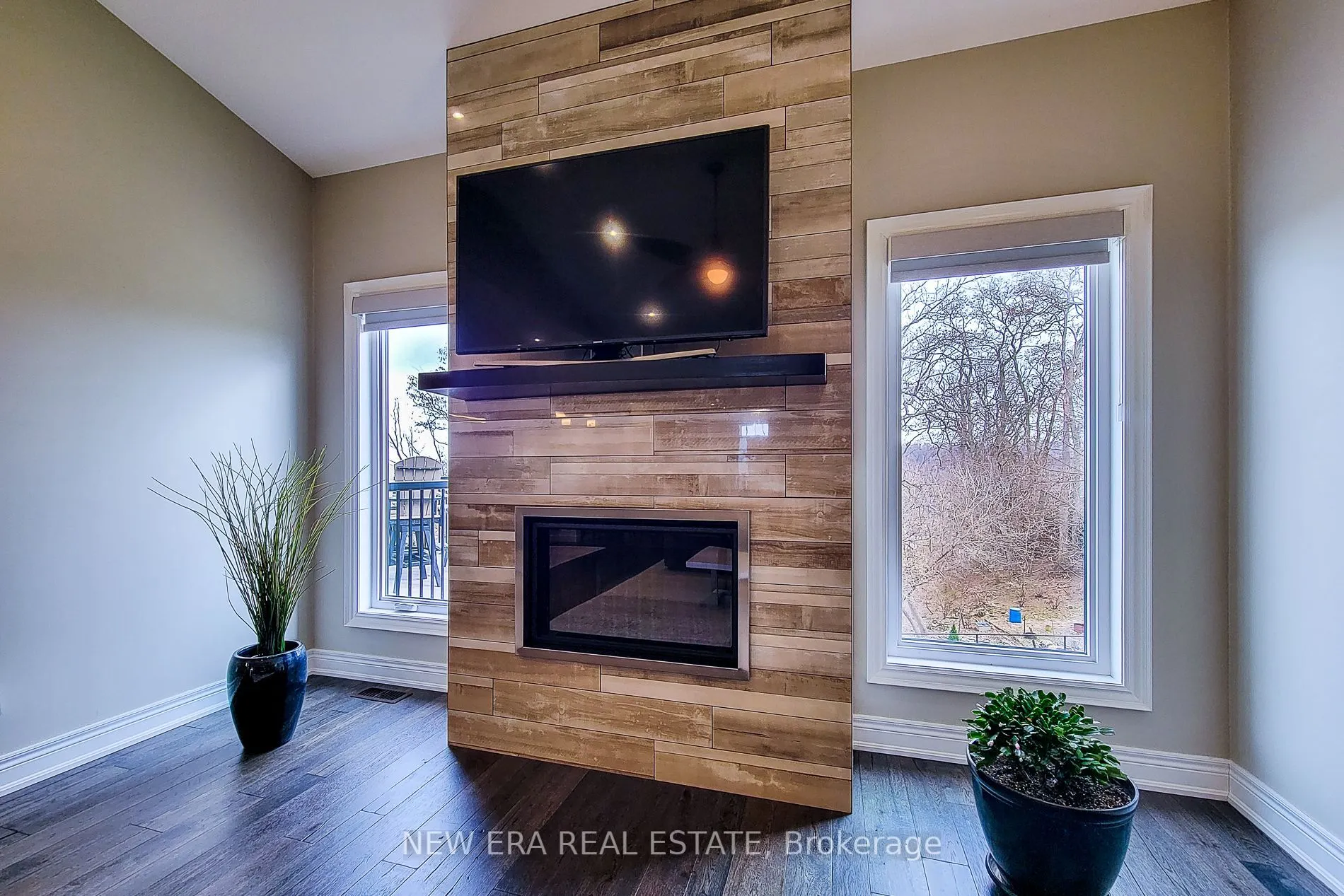 32 Ridgeview Crescent, #14