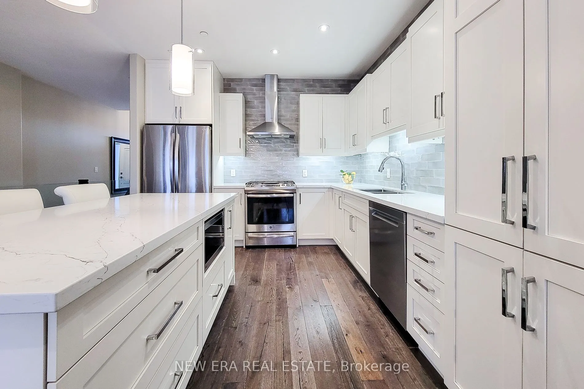 32 Ridgeview Crescent, #14