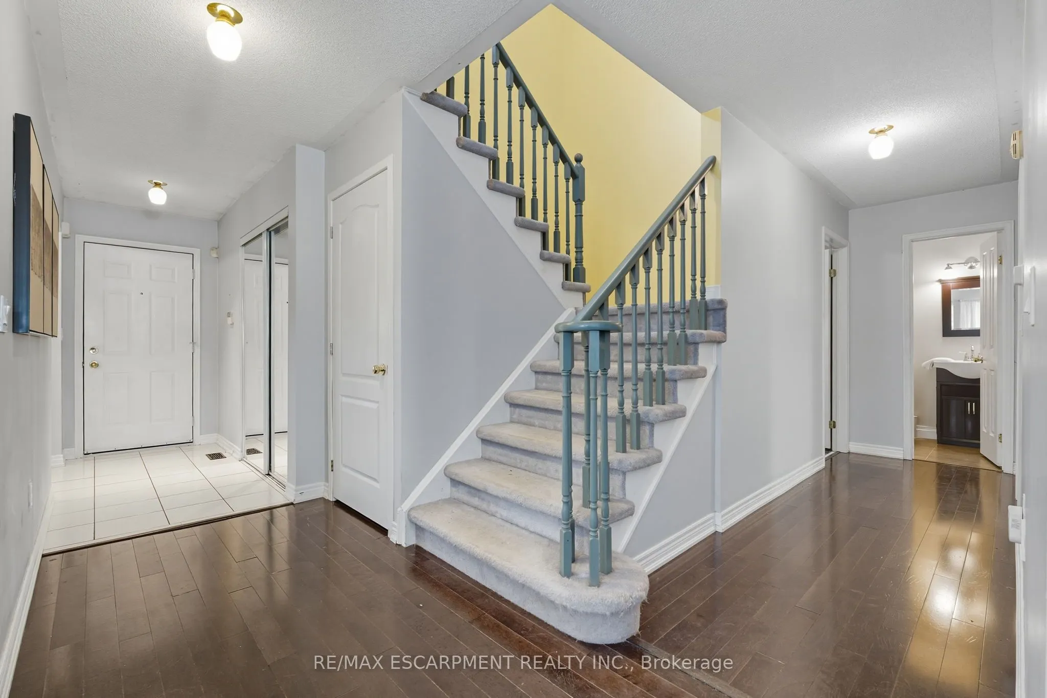 5 Chesapeake Drive