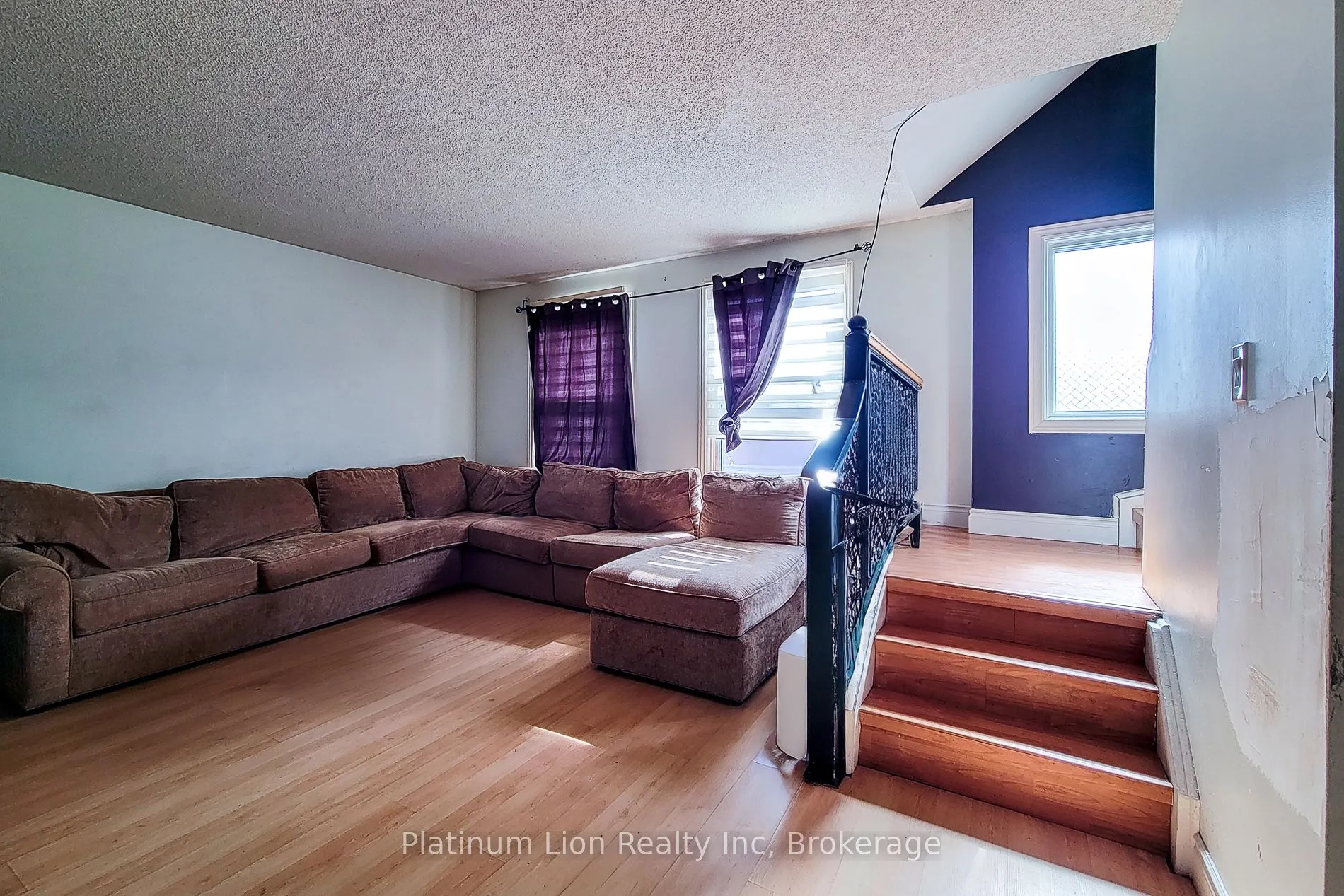 1255 Upper Gage Avenue, #6