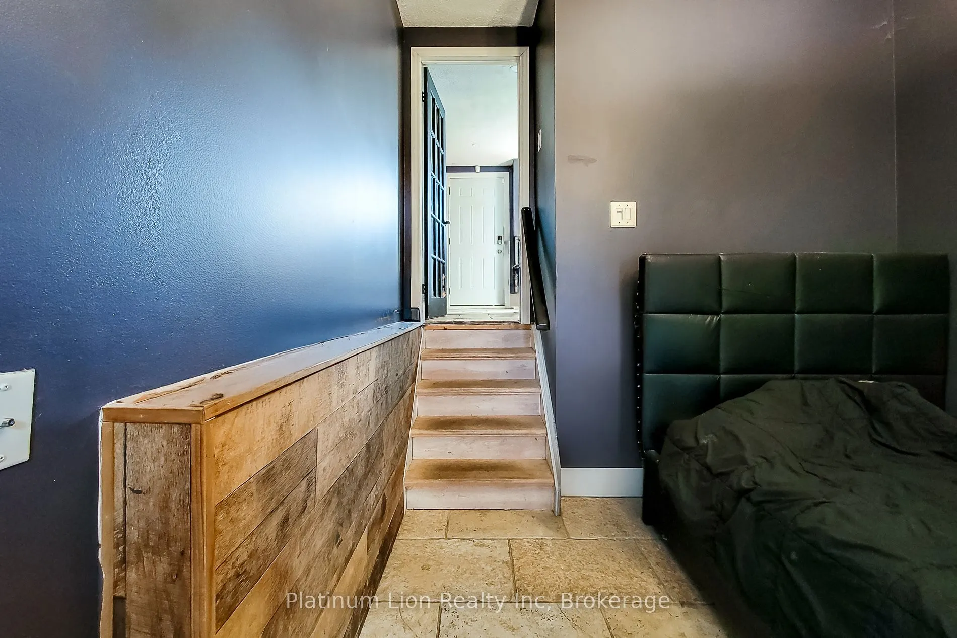 1255 Upper Gage Avenue, #6
