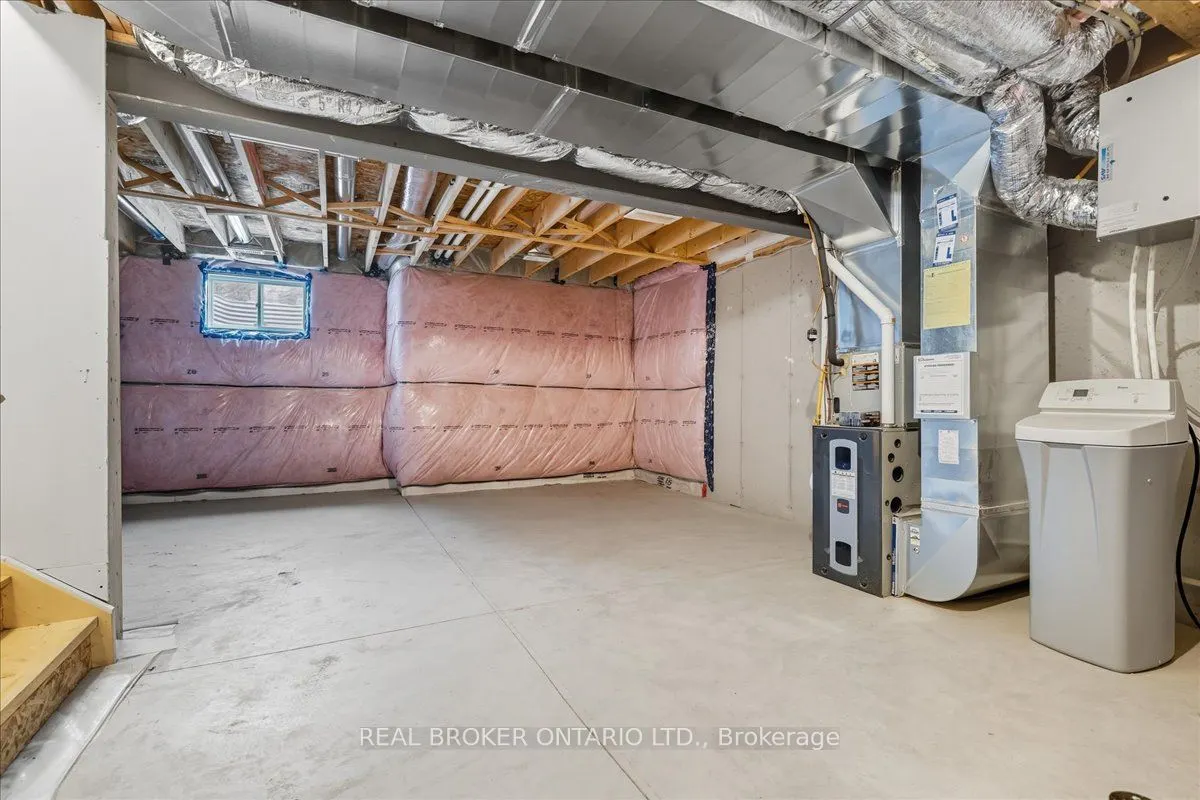 110 Fergus Avenue, #3