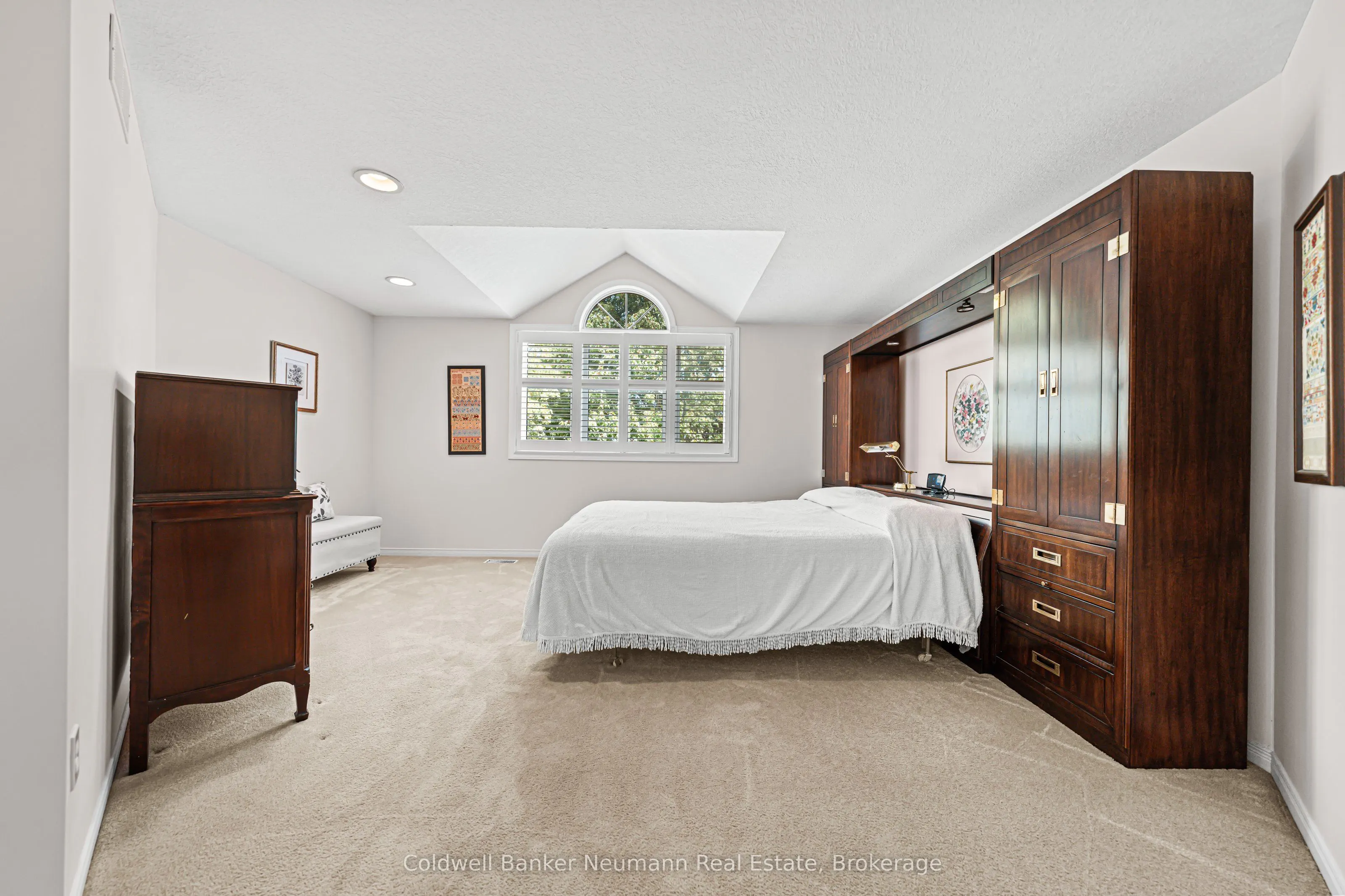7 Camm Crescent