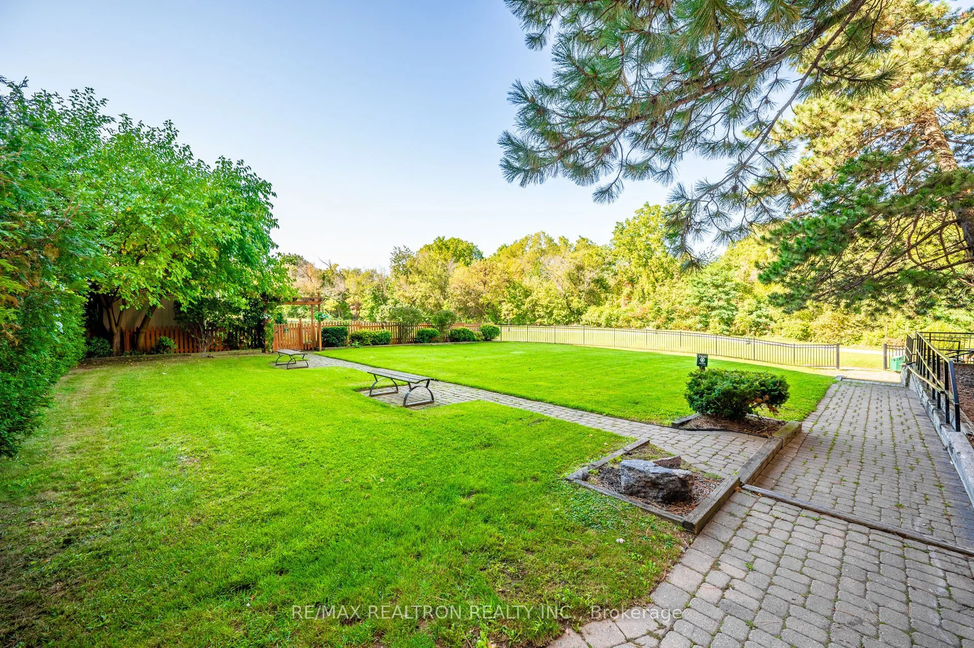 350 Quigley Road, #421