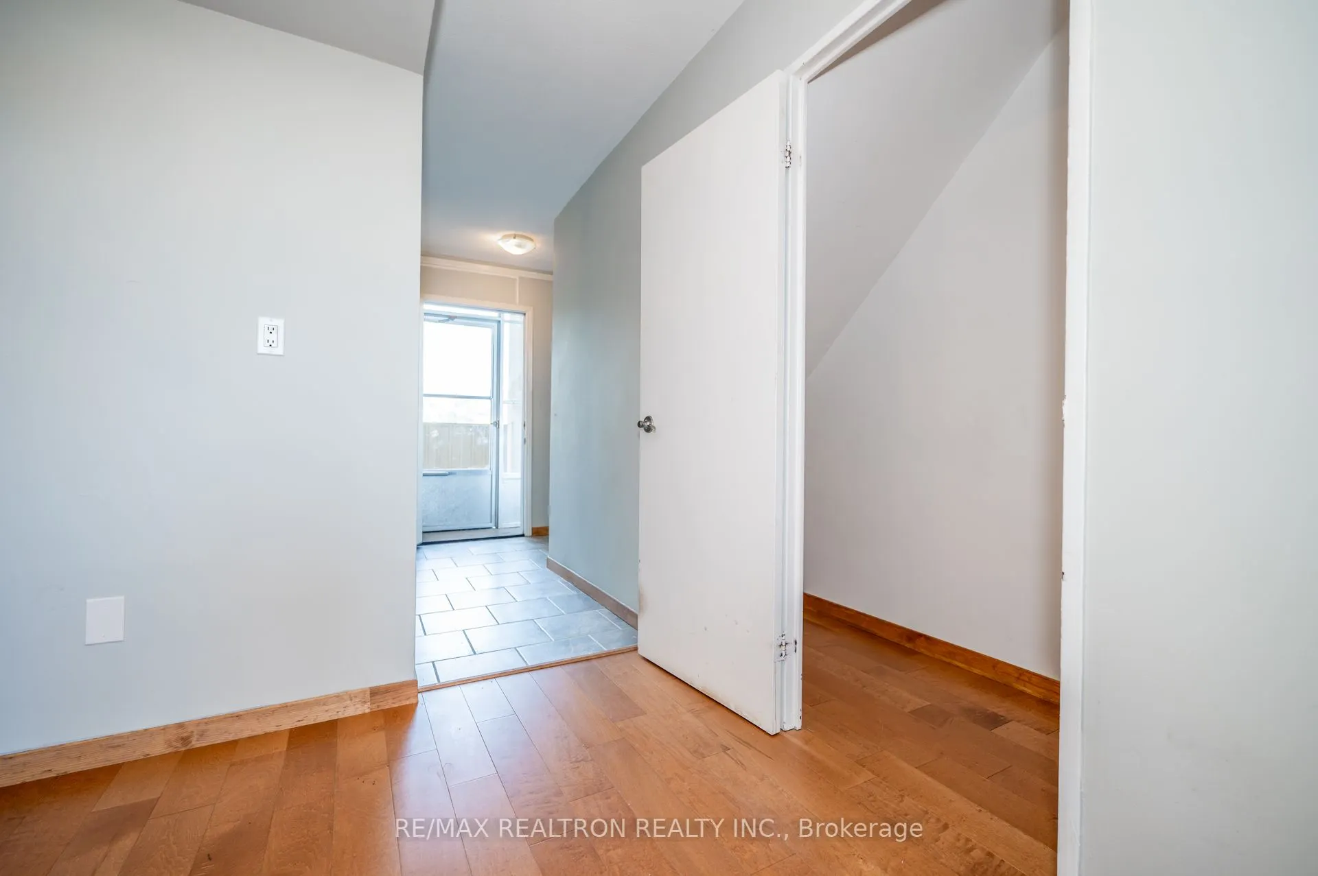 350 Quigley Road, #421