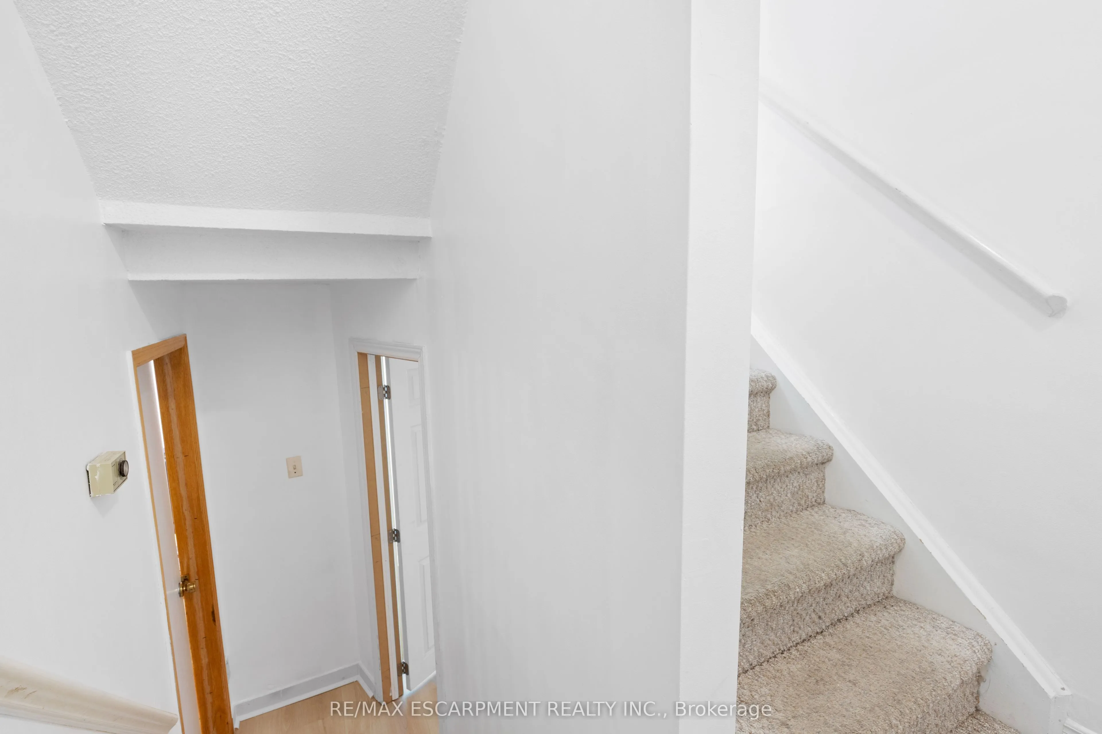79 Adis Avenue