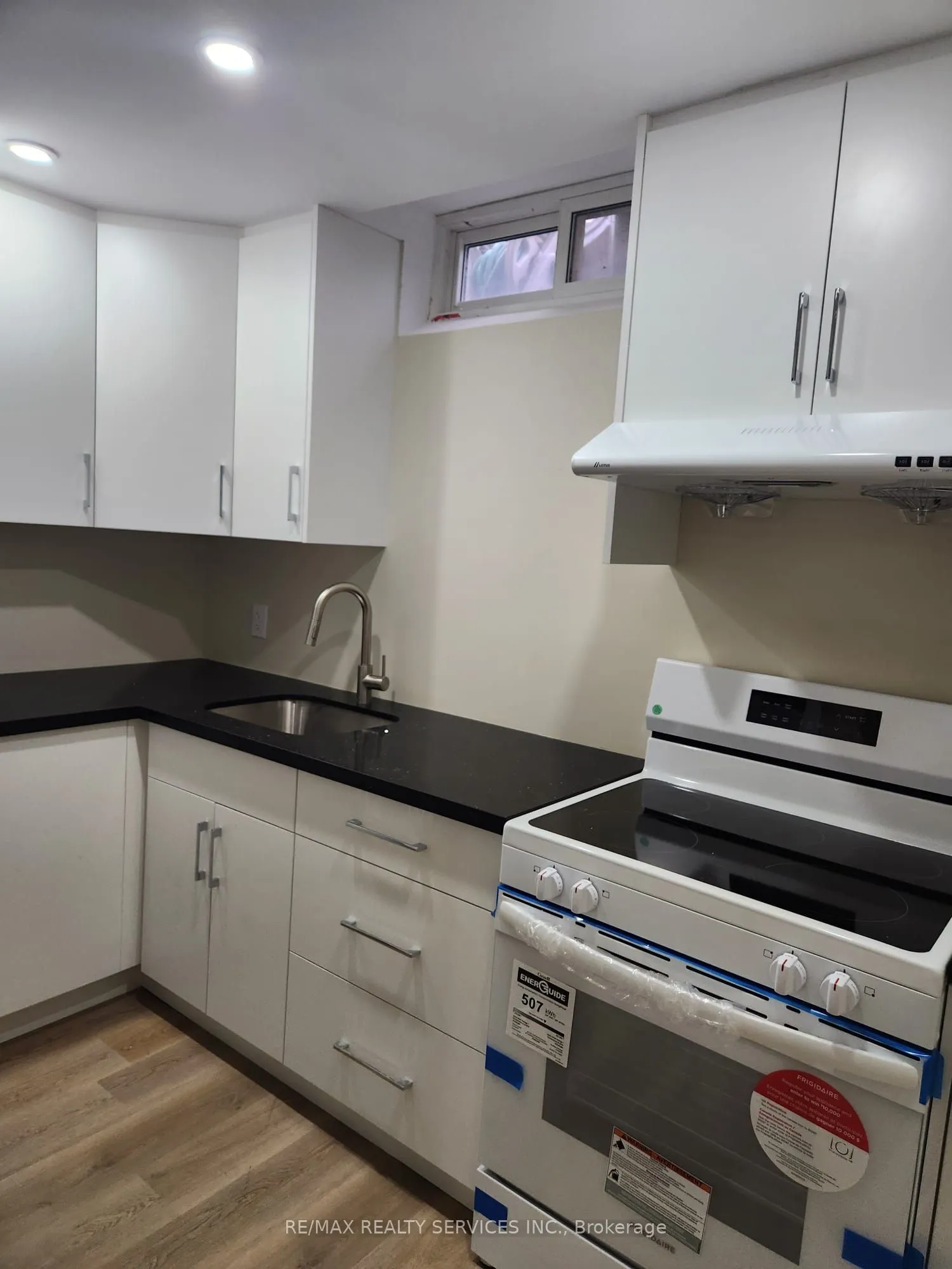 464 Thorndale Drive, #BASEMENT