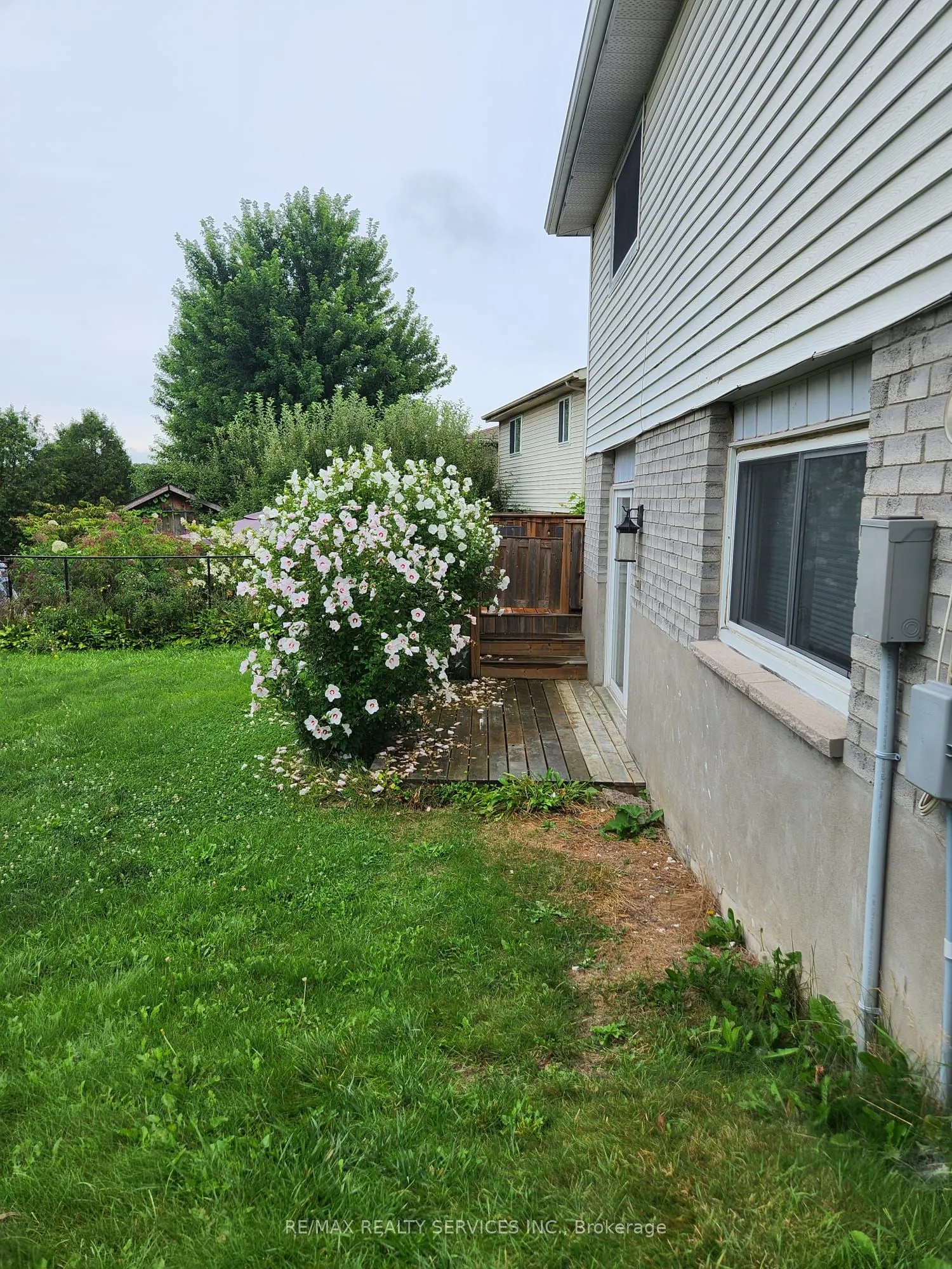 464 Thorndale Drive, #BASEMENT
