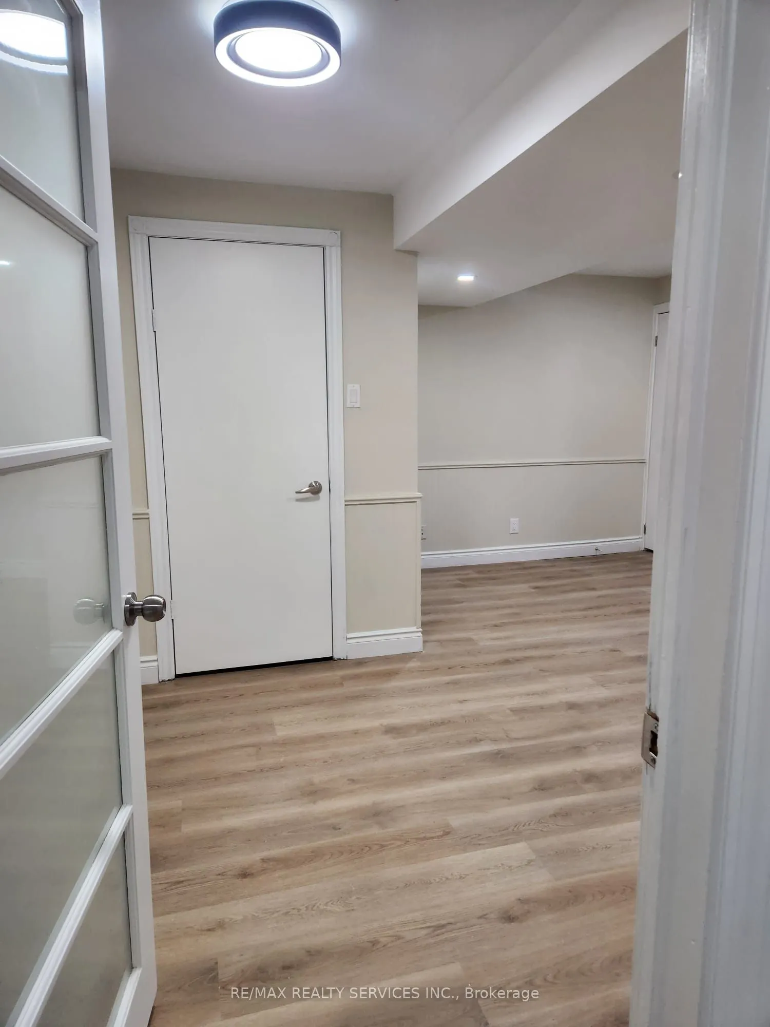 464 Thorndale Drive, #BASEMENT