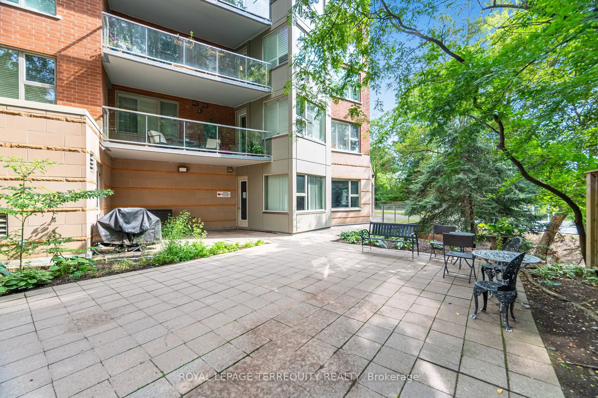77 GOVERNORS Road, #204