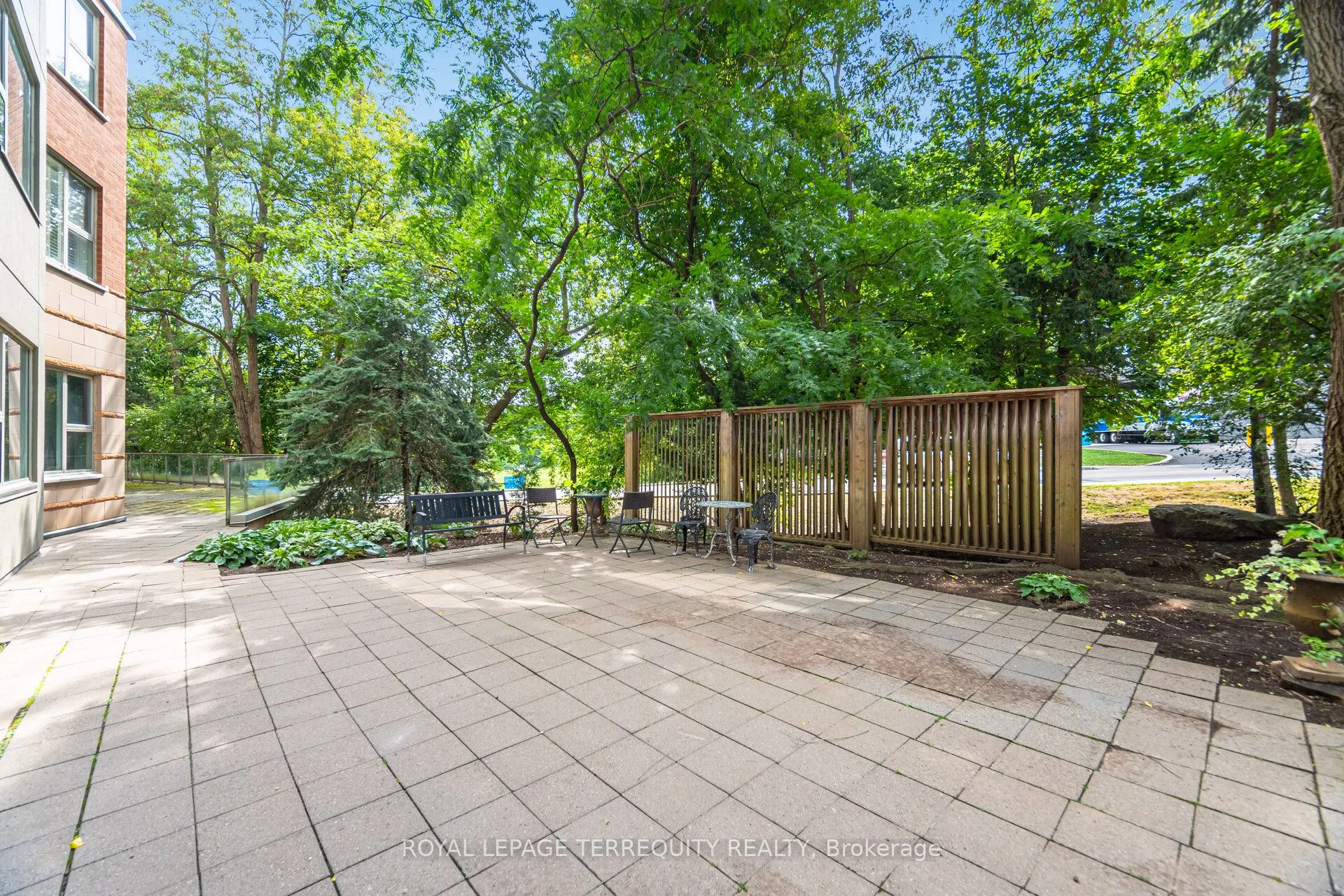 77 GOVERNORS Road, #204