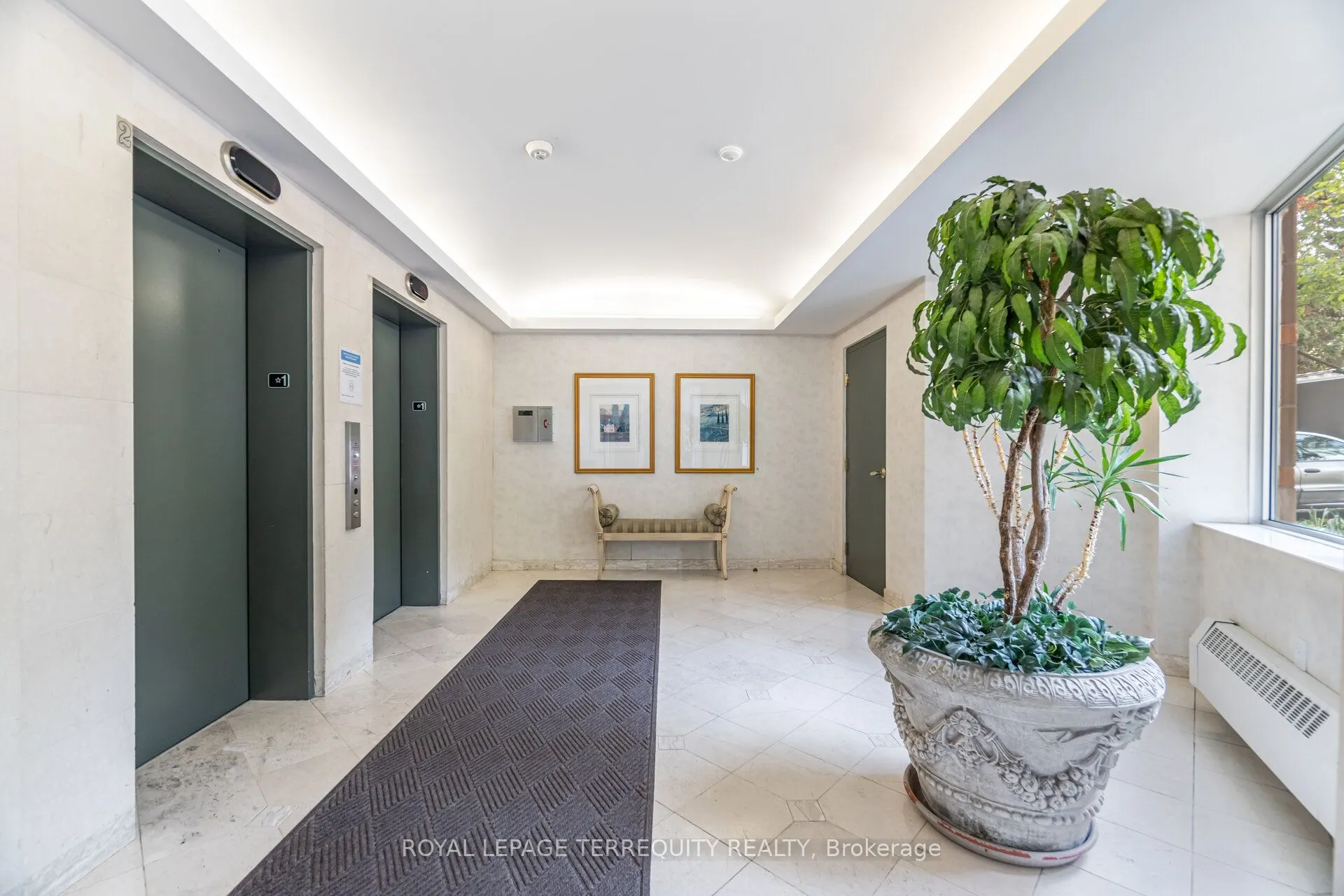 77 GOVERNORS Road, #204