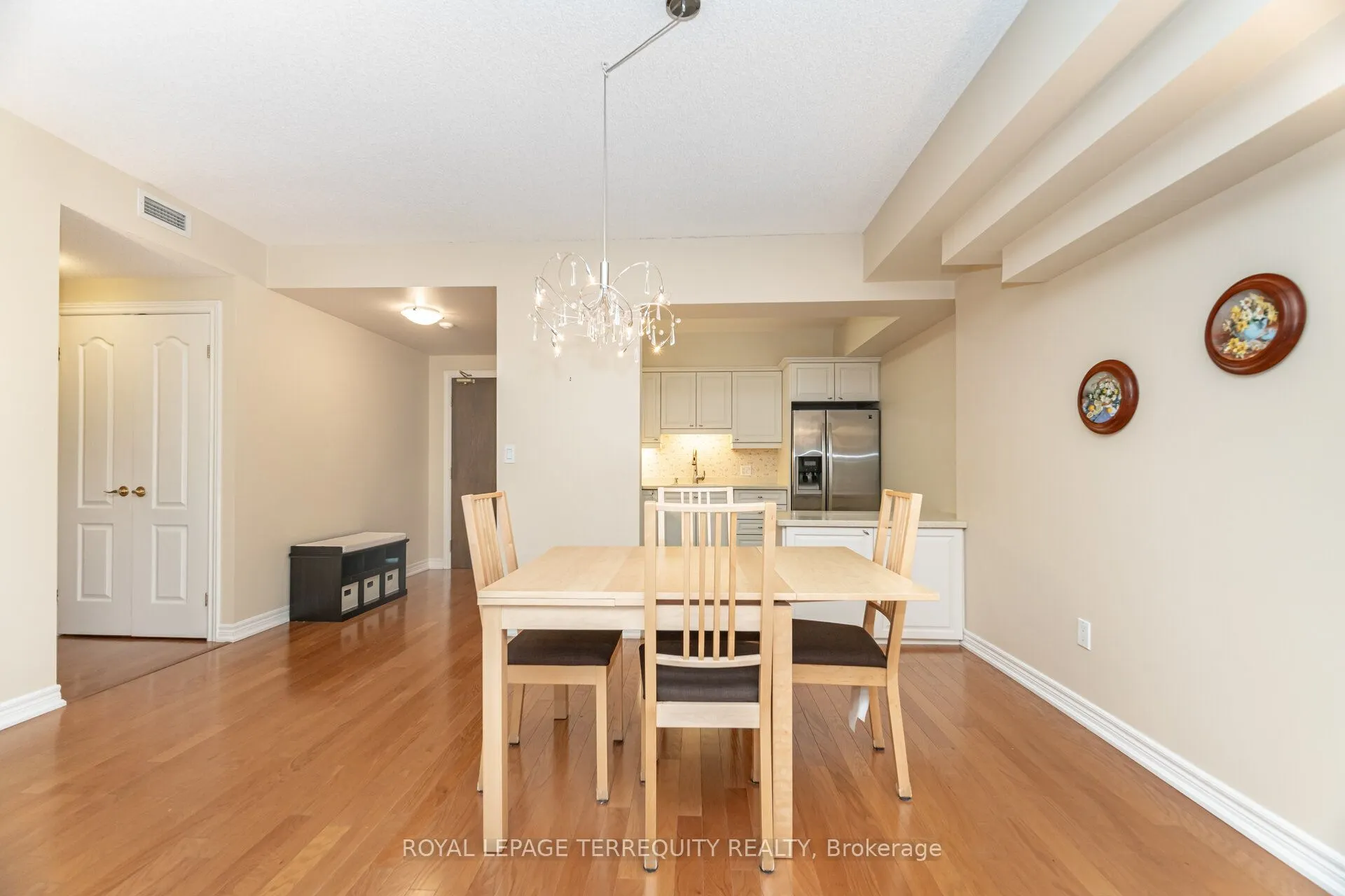 77 GOVERNORS Road, #204