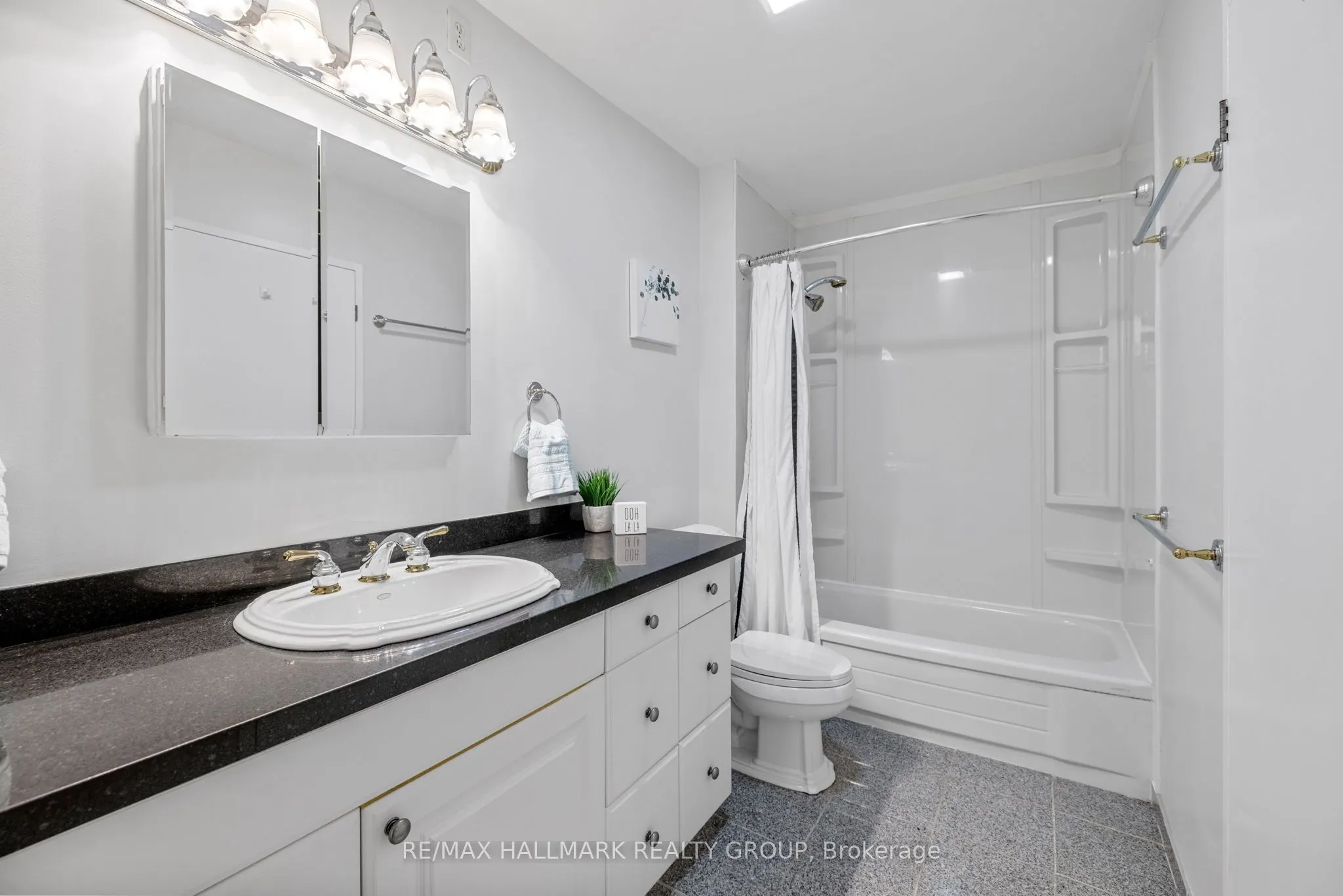 960 Teron Road, #105