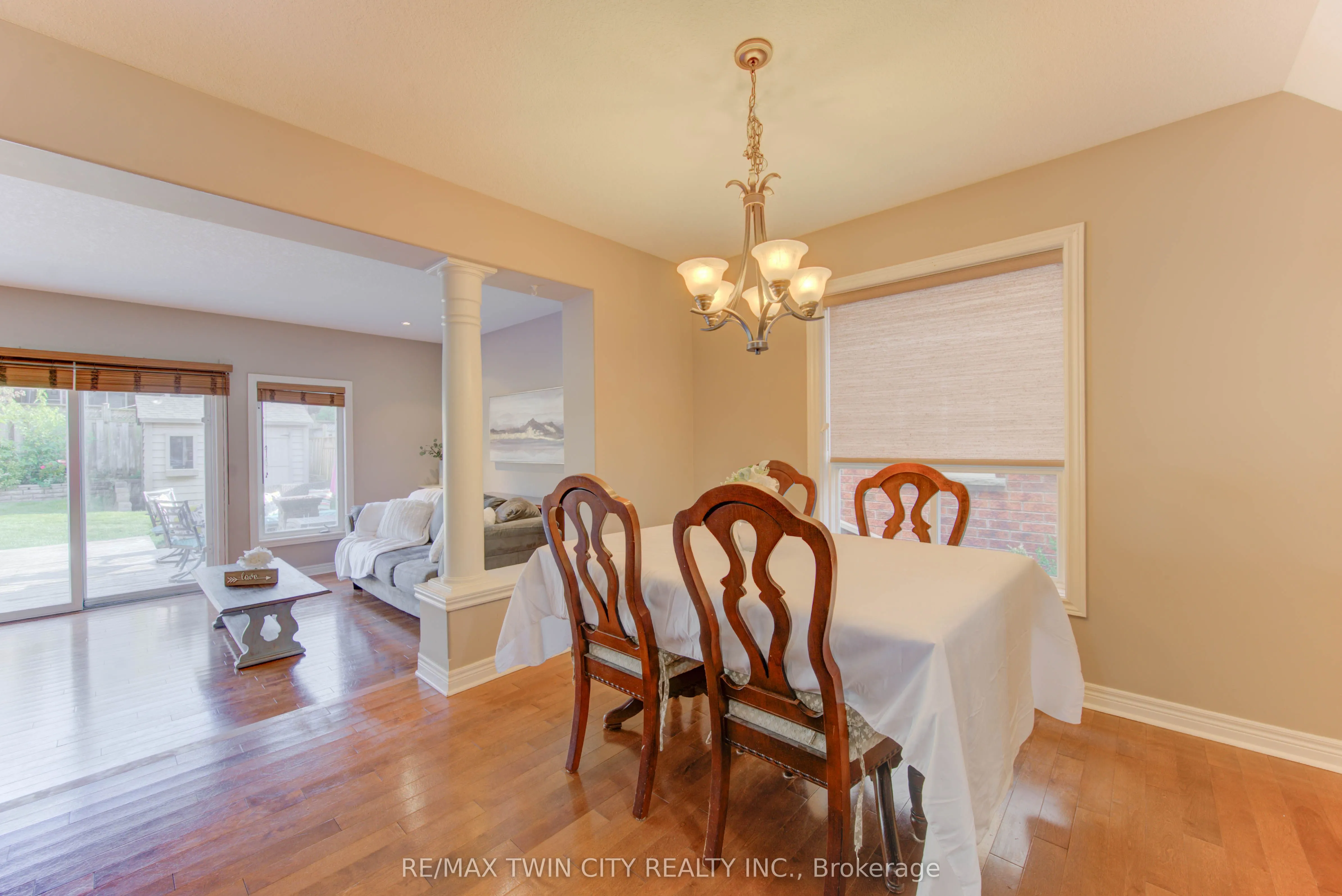 27 Olivewood Way