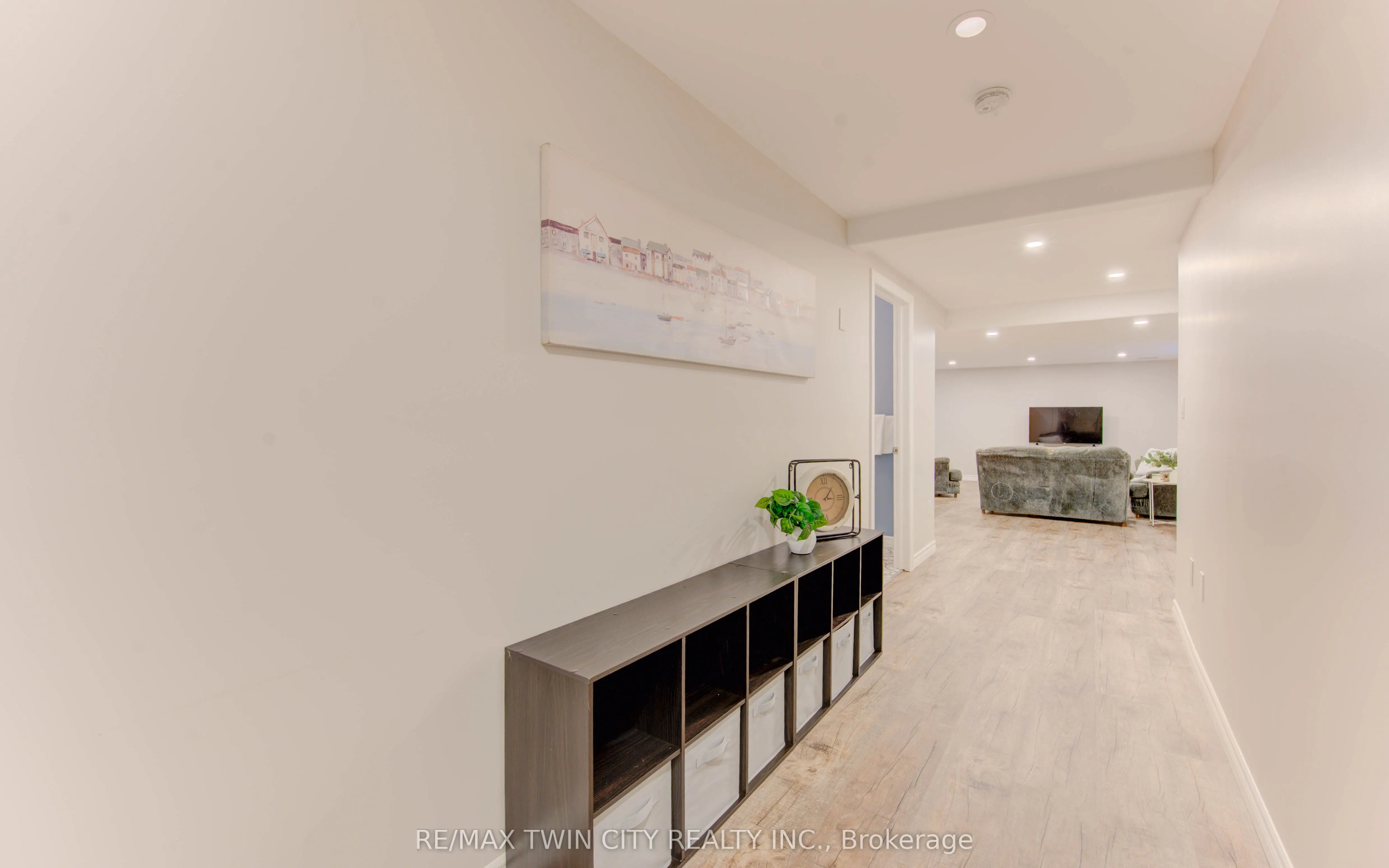 27 Olivewood Way
