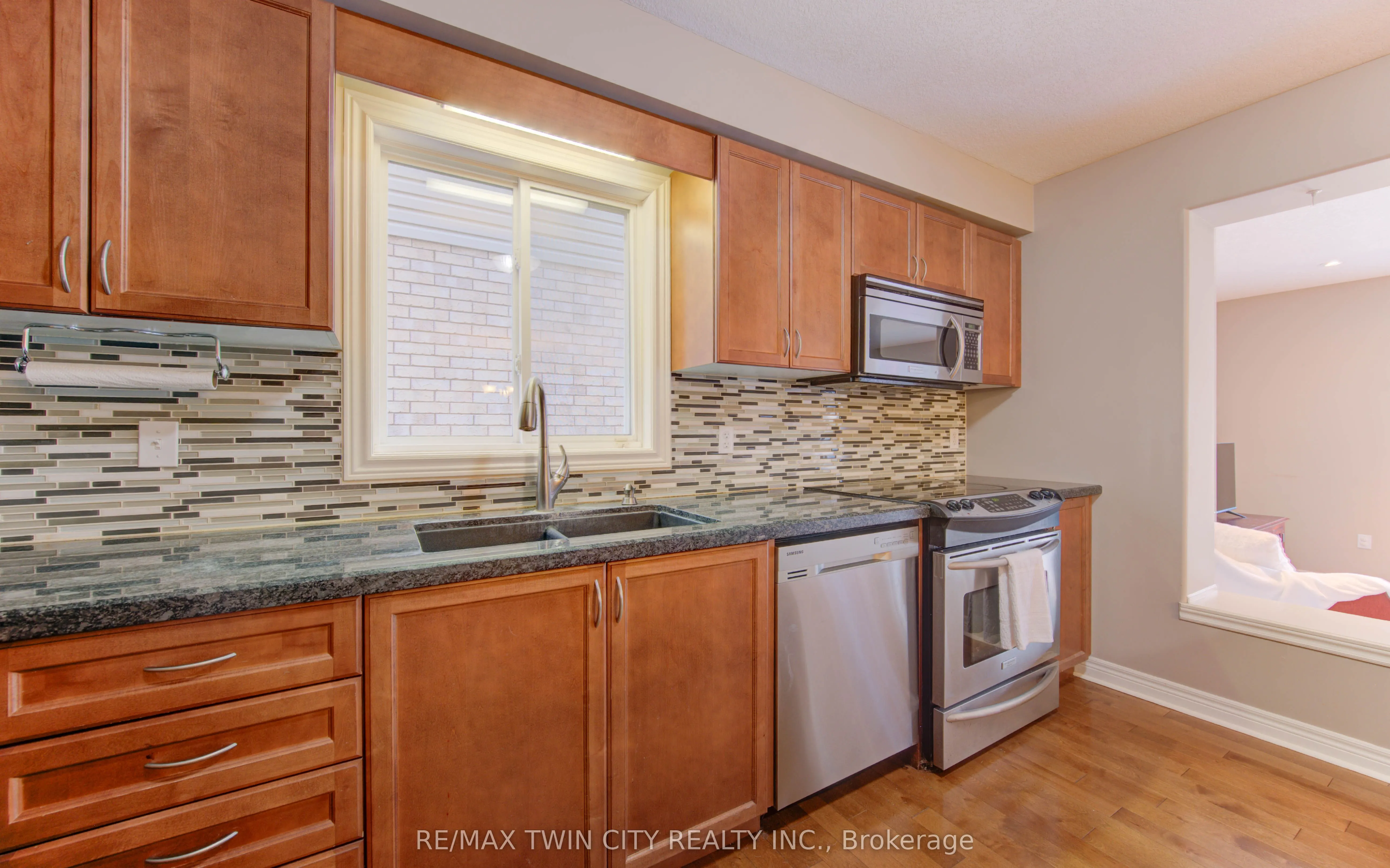 27 Olivewood Way