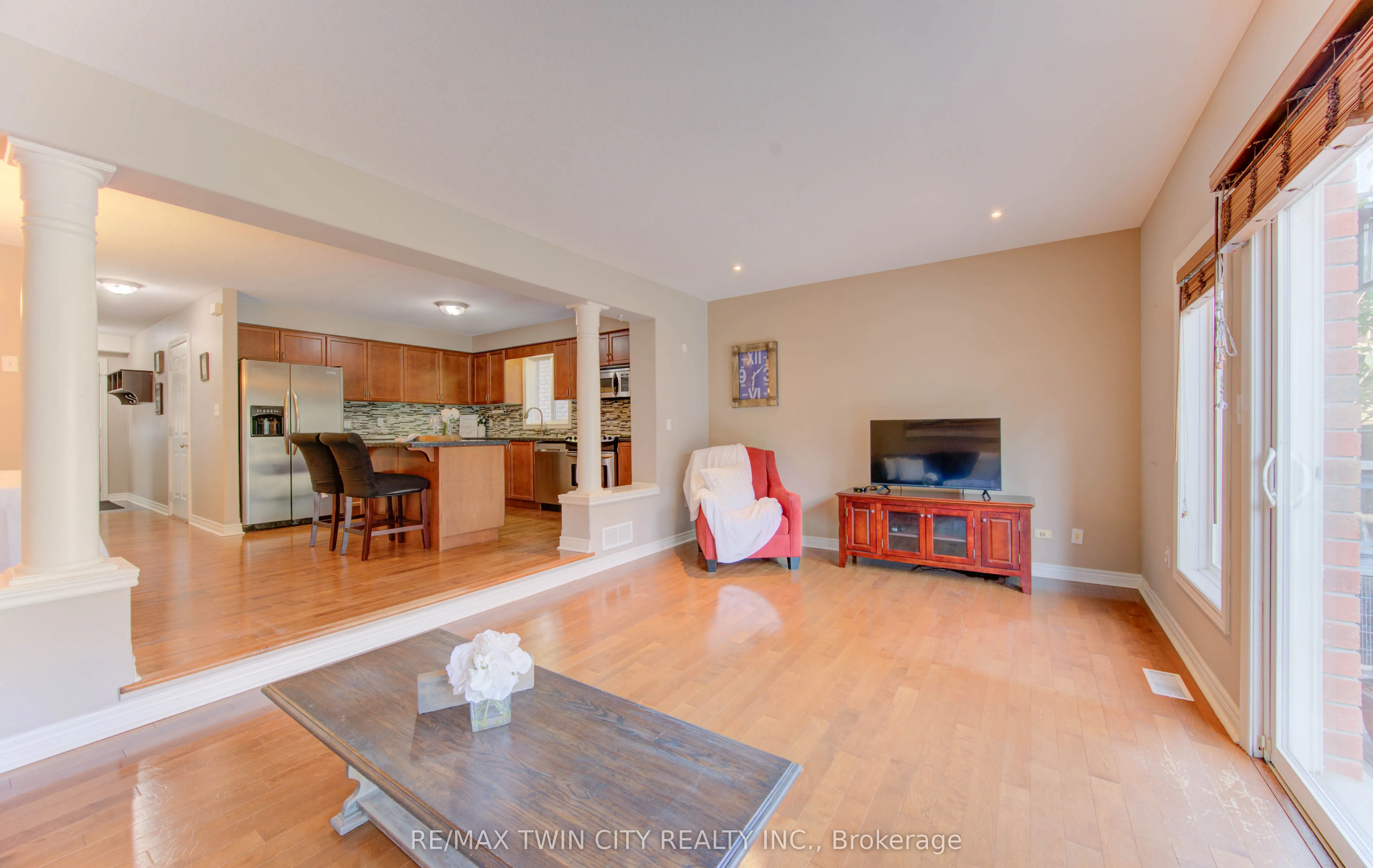 27 Olivewood Way