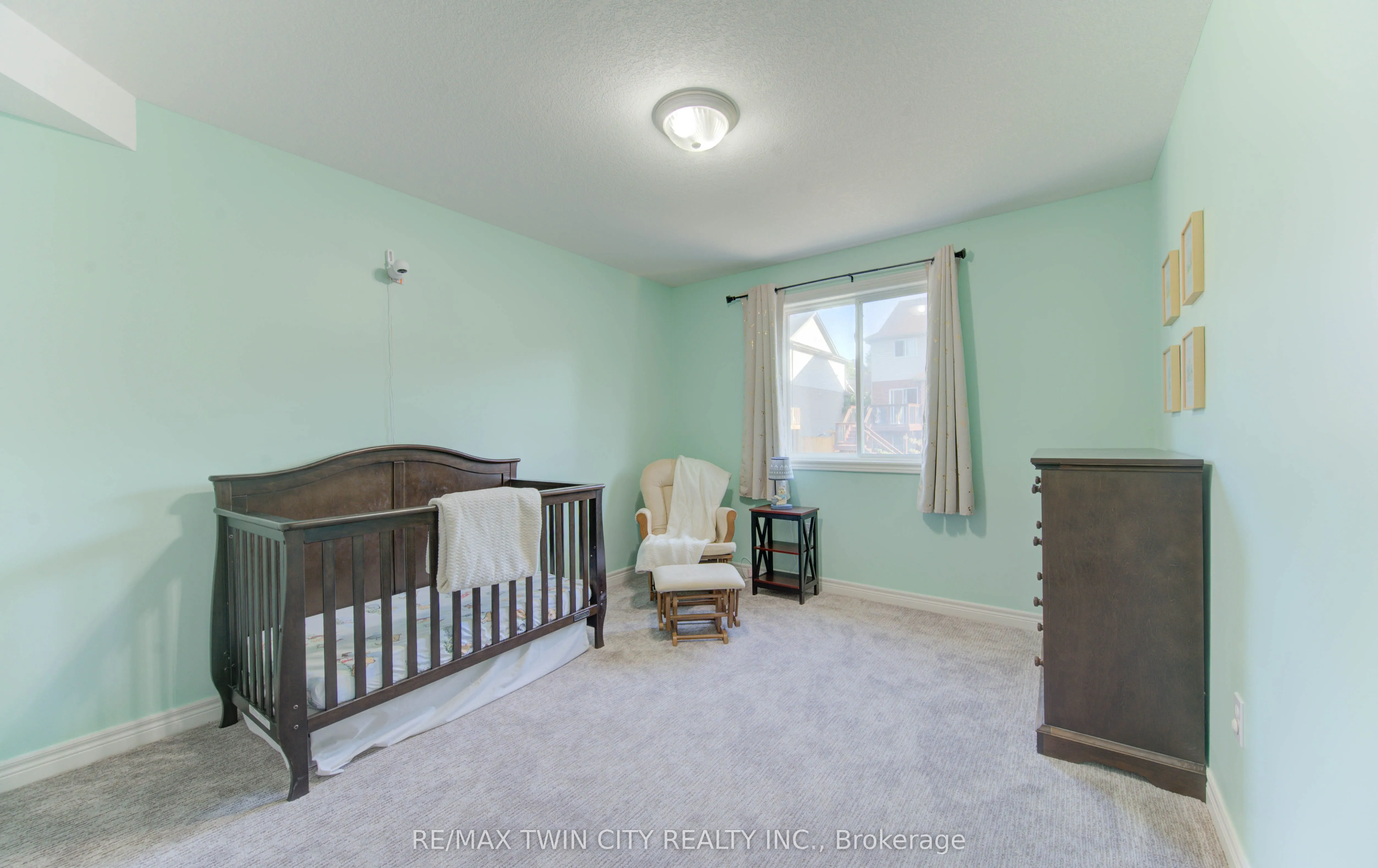 27 Olivewood Way