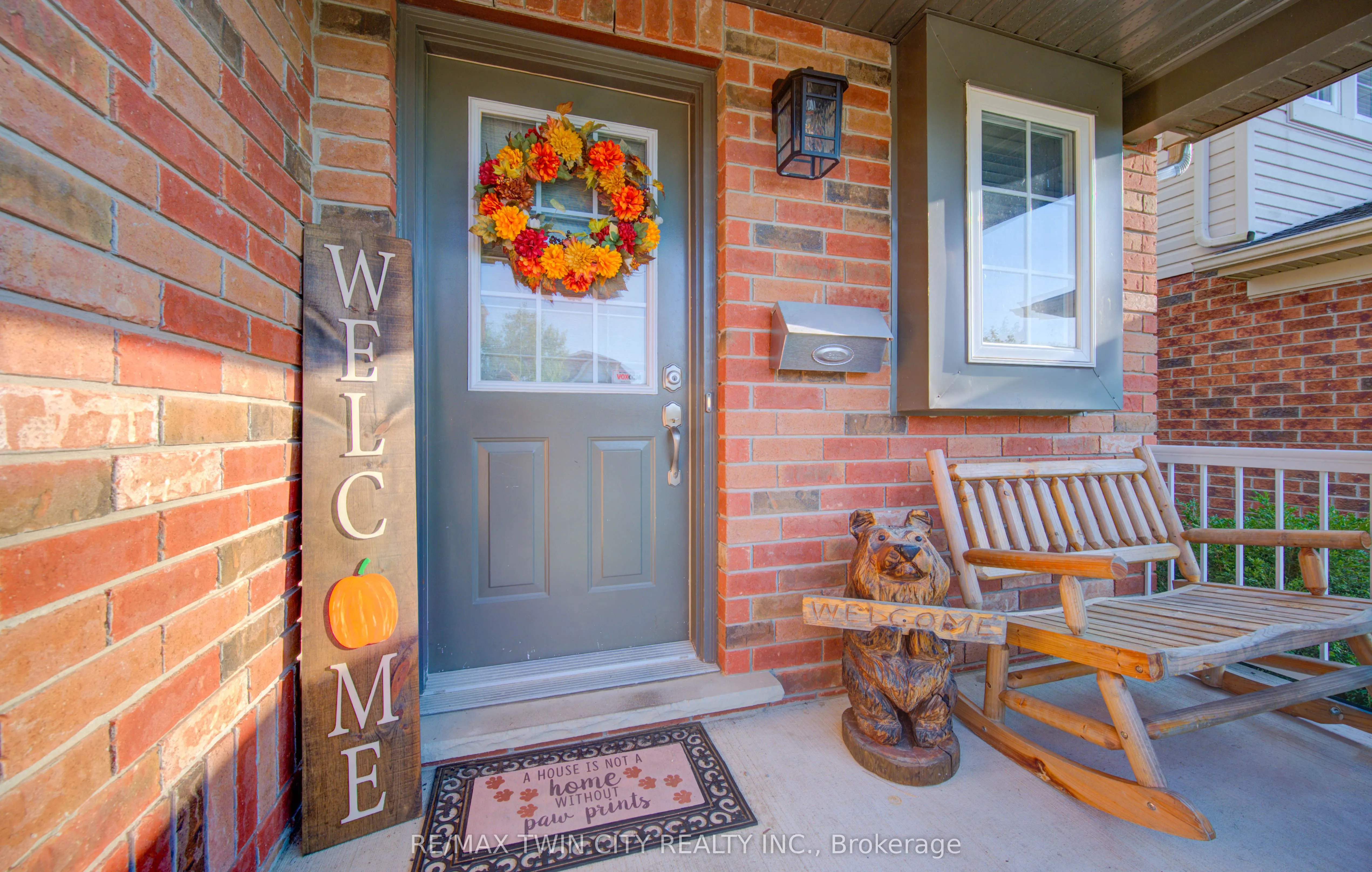 27 Olivewood Way