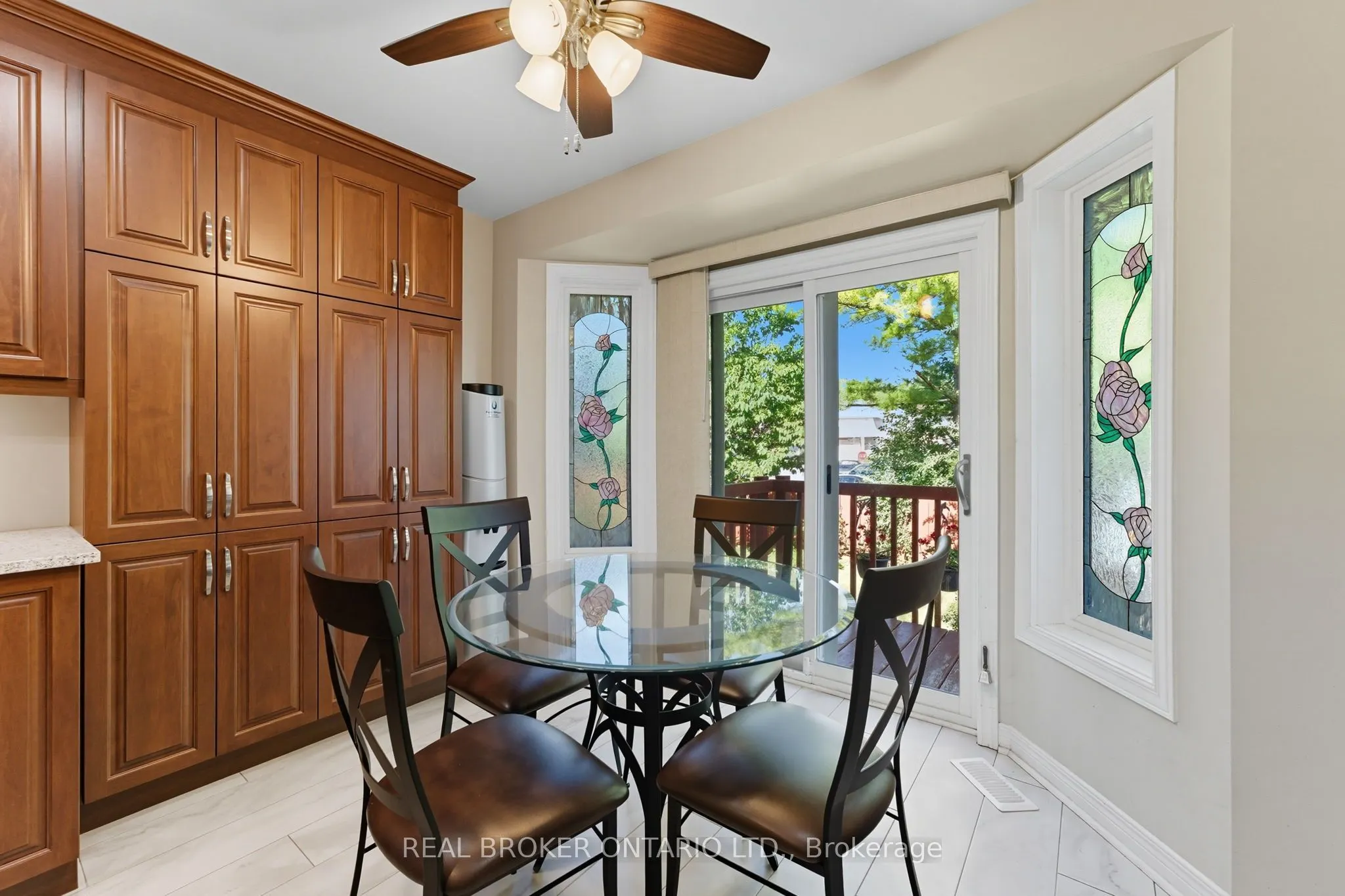 6 Candow Crescent