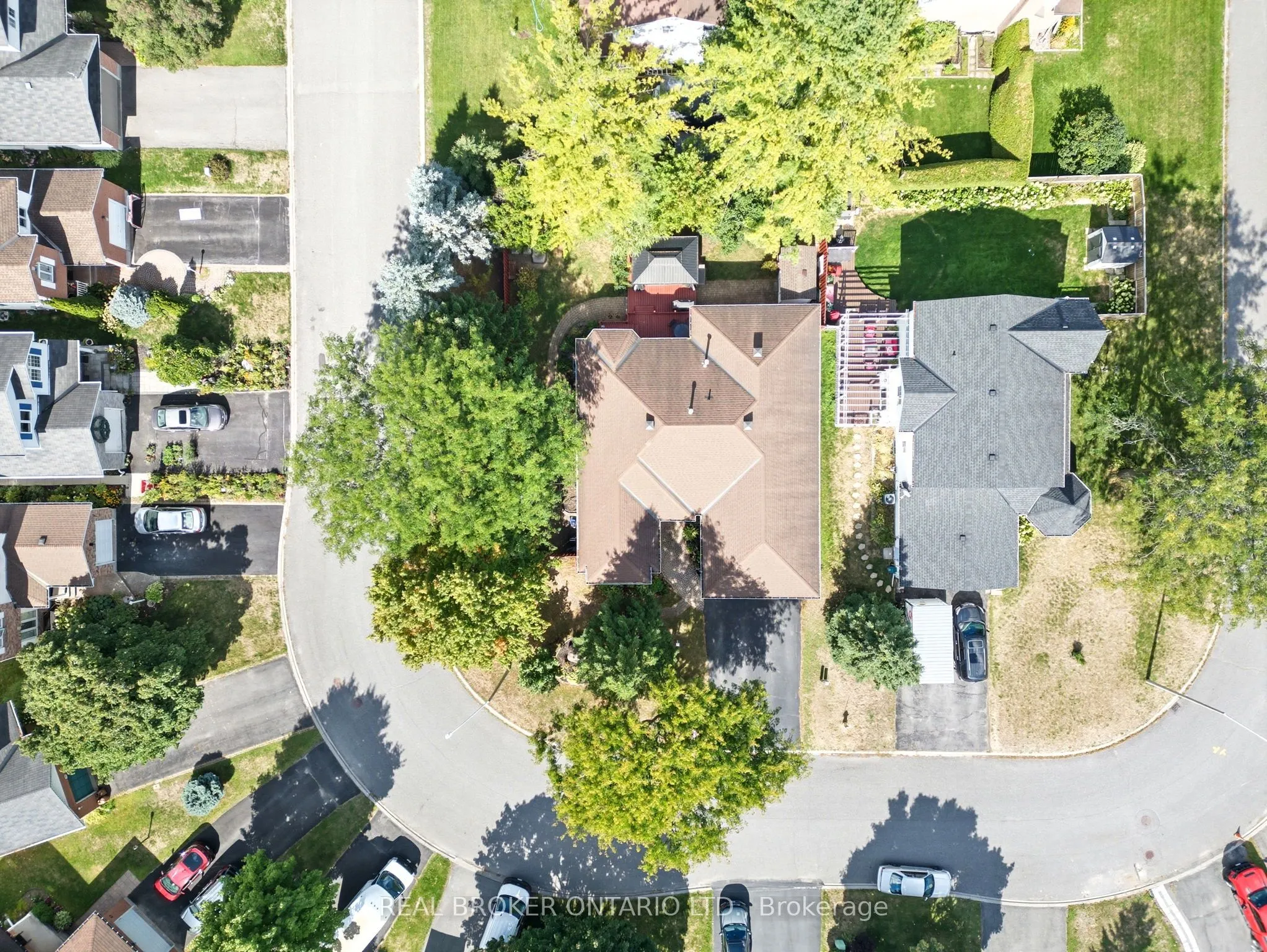 6 Candow Crescent