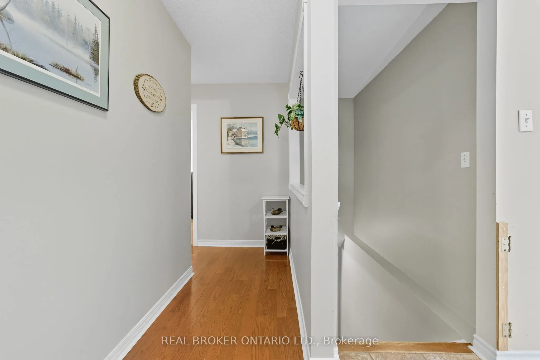 6 Candow Crescent