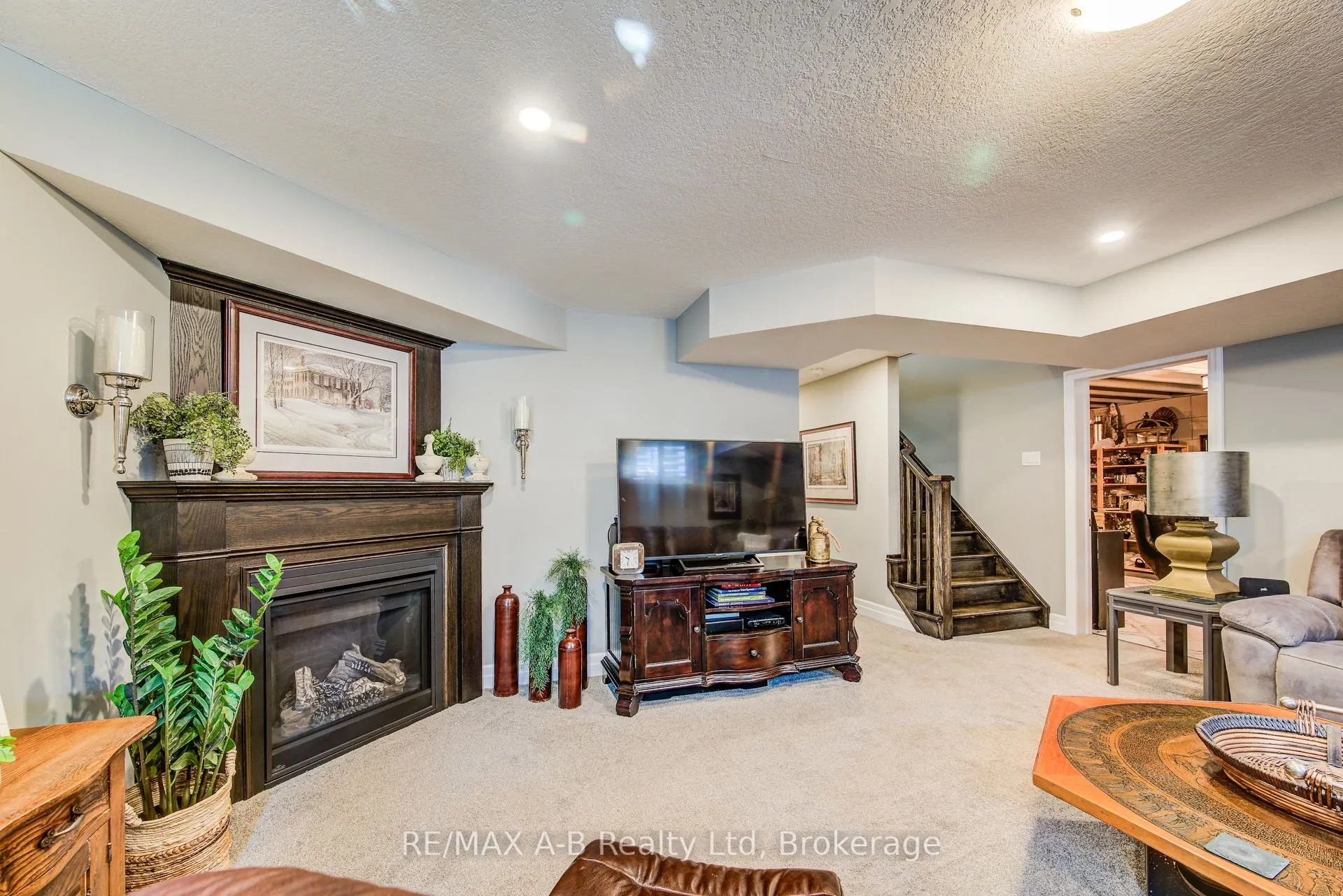 53 Roth Street, #22