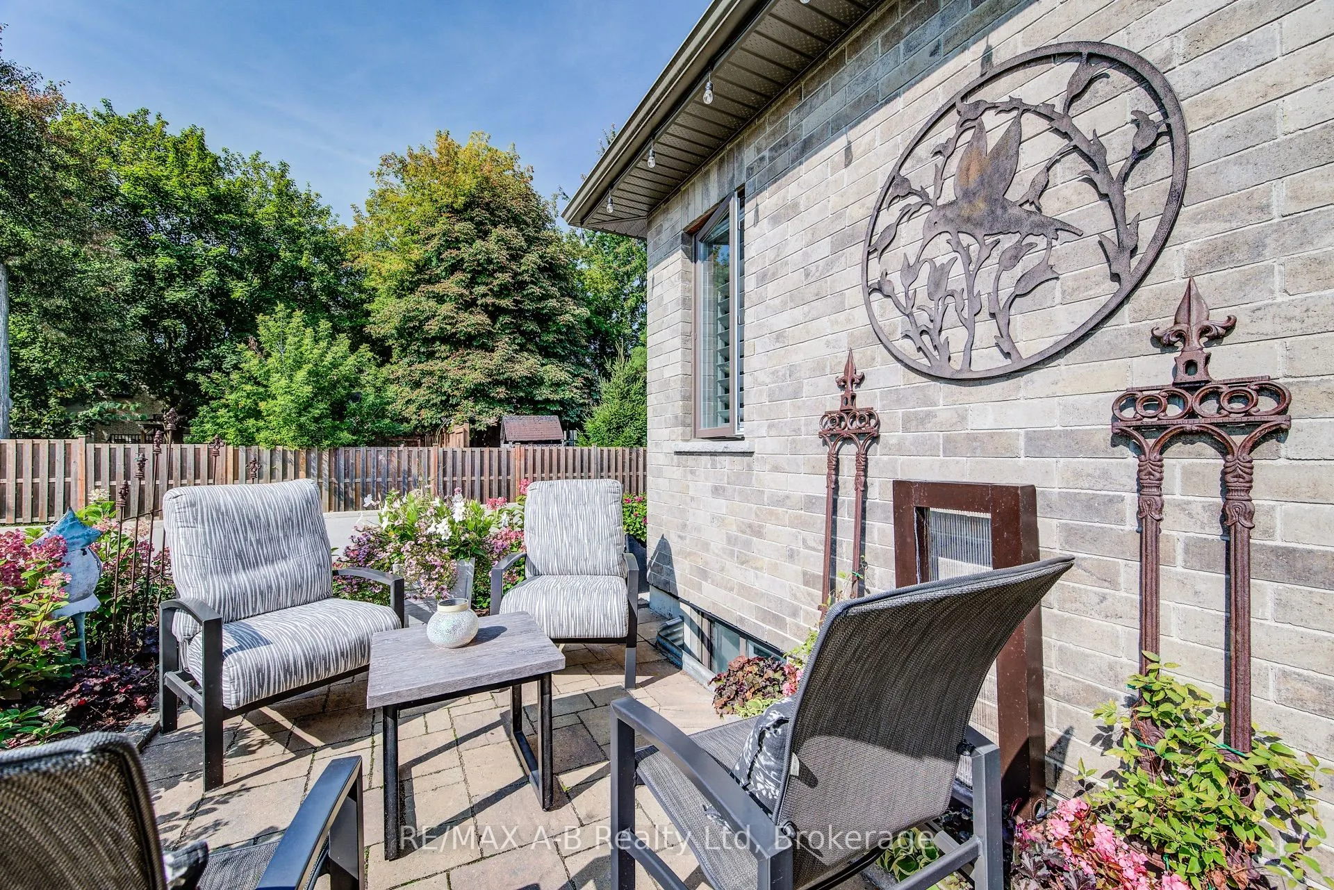 53 Roth Street, #22