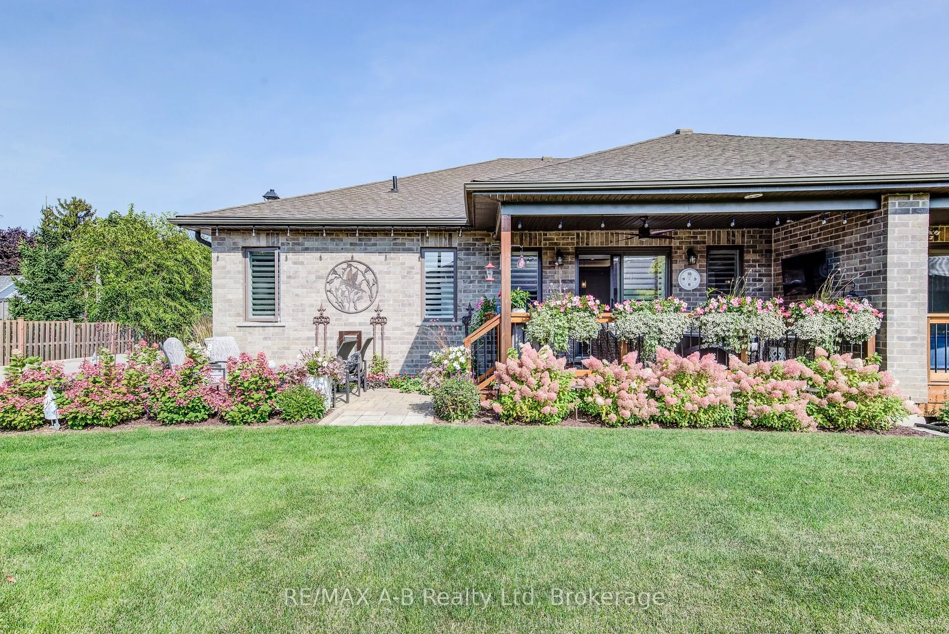 53 Roth Street, #22