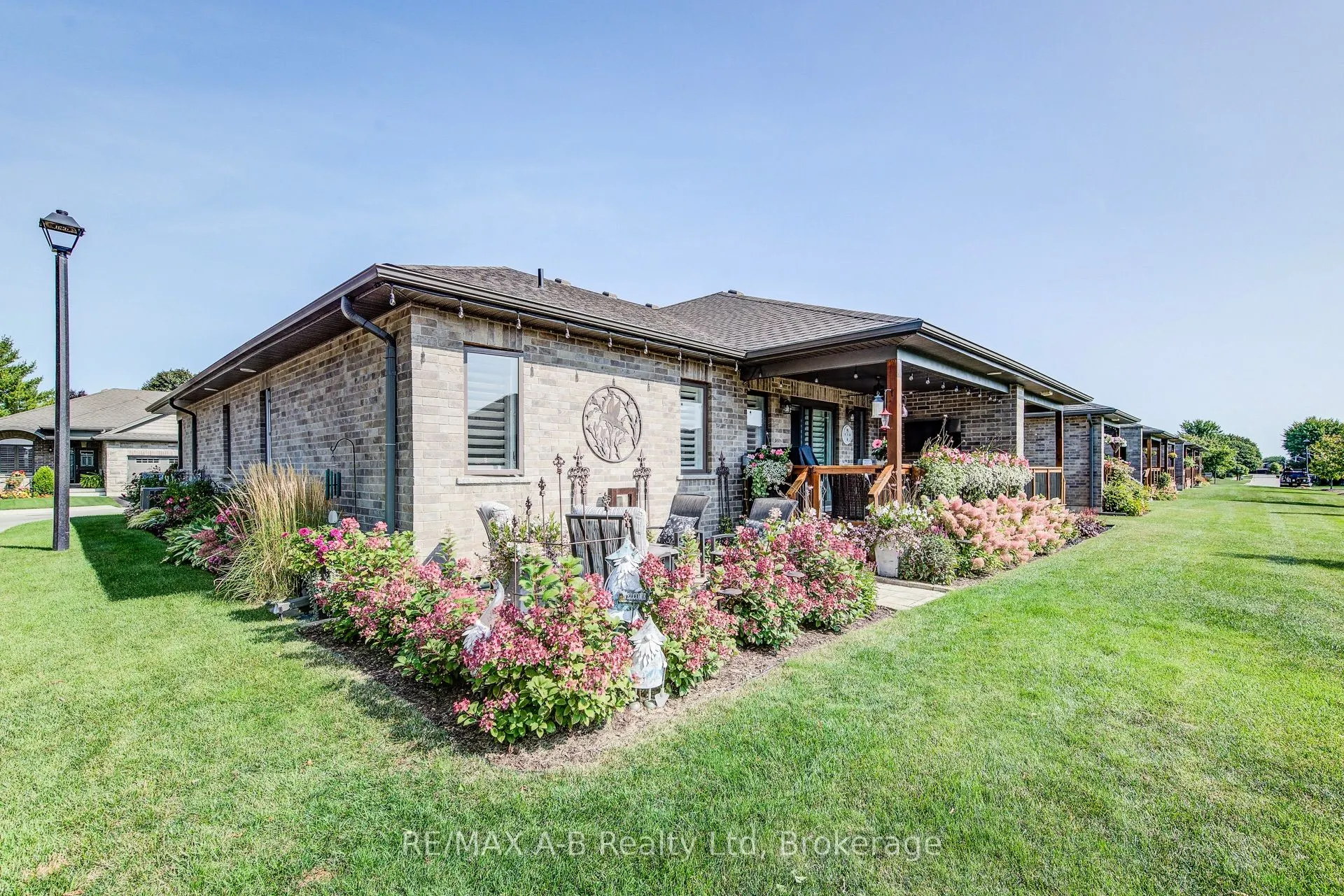 53 Roth Street, #22
