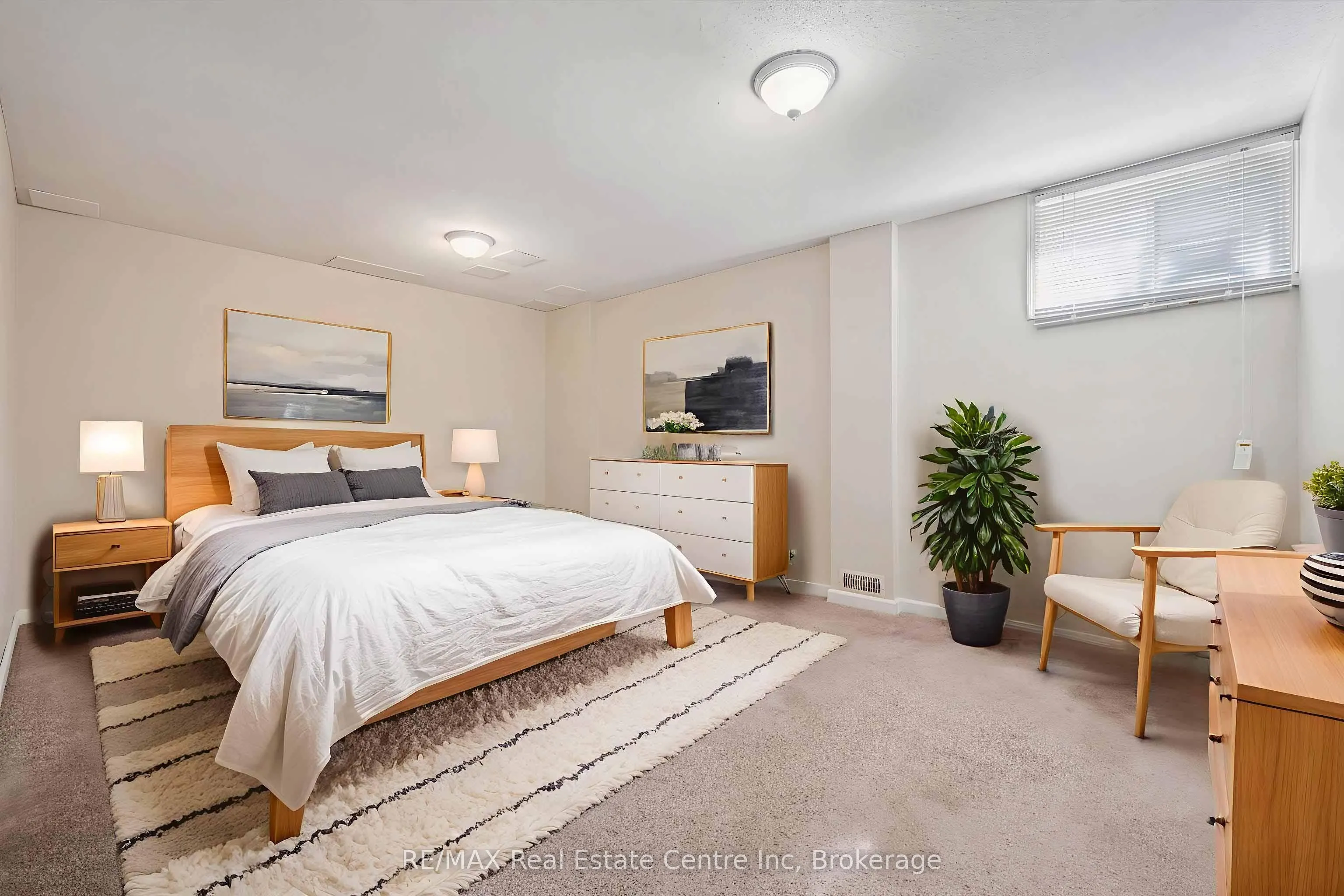 124 GOSLING Gardens, #36