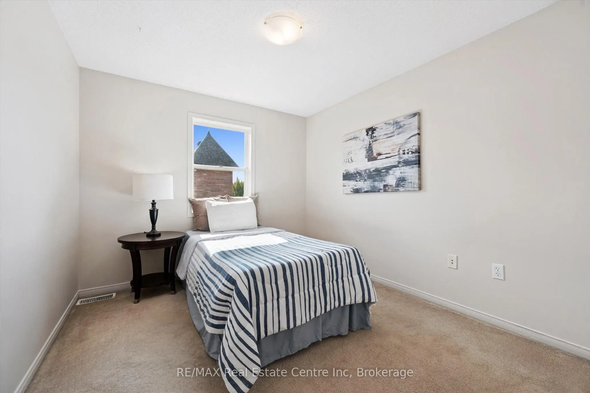 124 GOSLING Gardens, #36