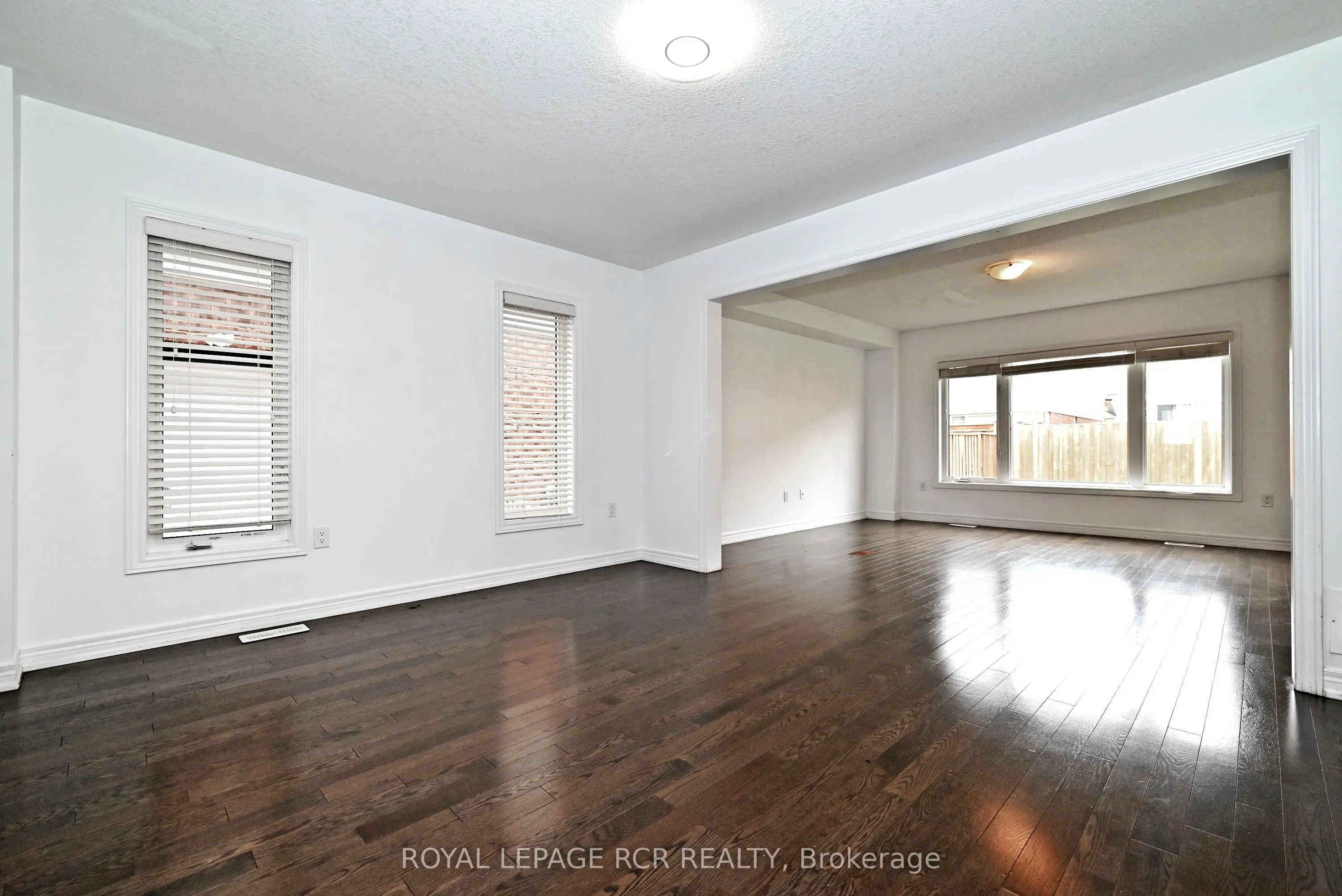 19 Knotty Pine Avenue