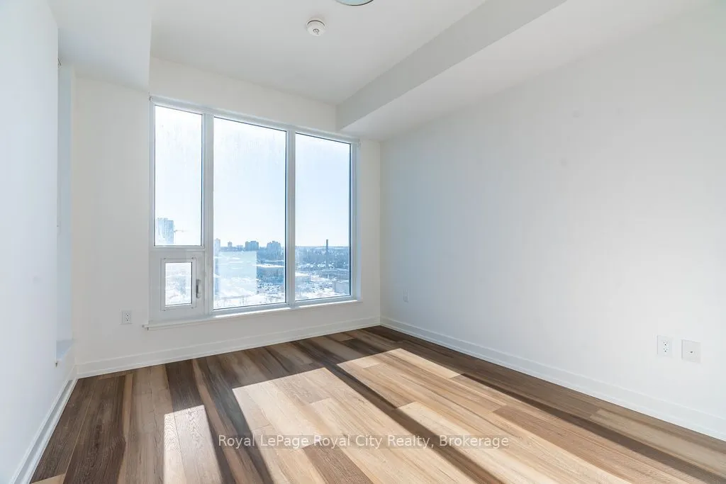 5 WELLINGTON Street S, #1001