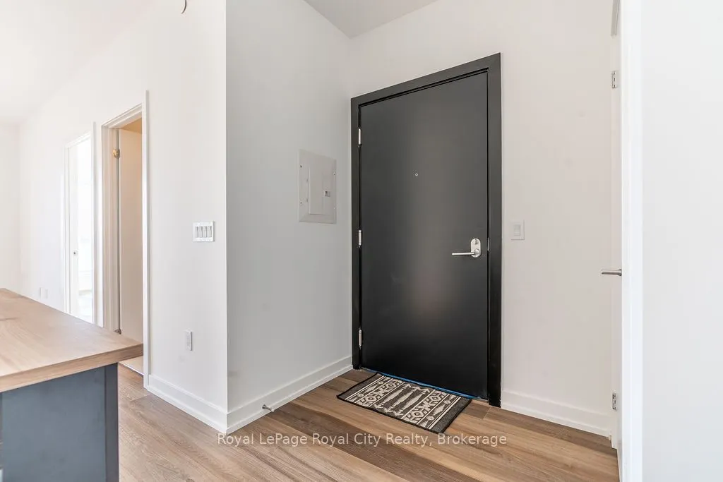 5 WELLINGTON Street S, #1001