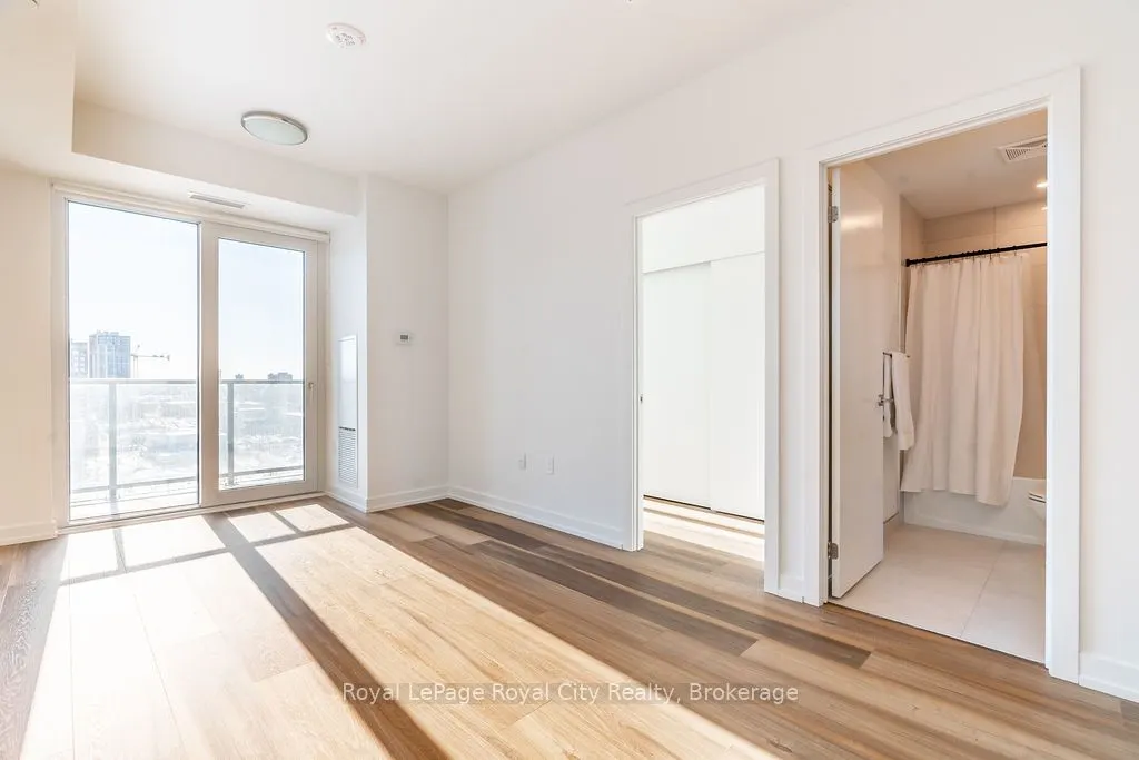 5 WELLINGTON Street S, #1001