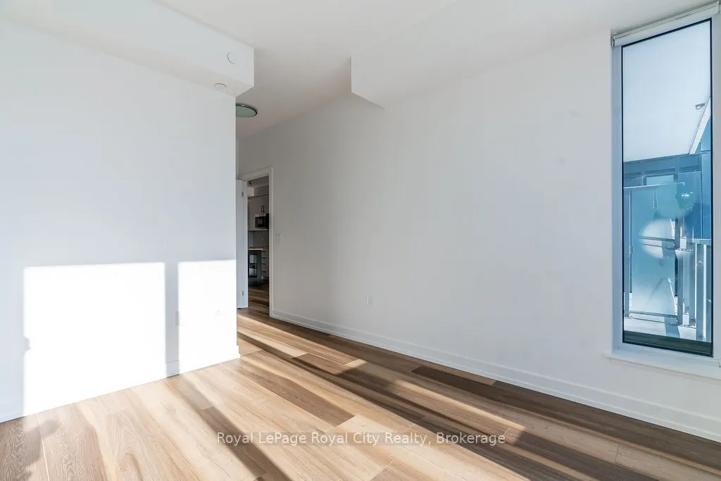 5 WELLINGTON Street S, #1001