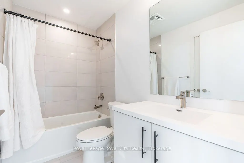 5 WELLINGTON Street S, #1001