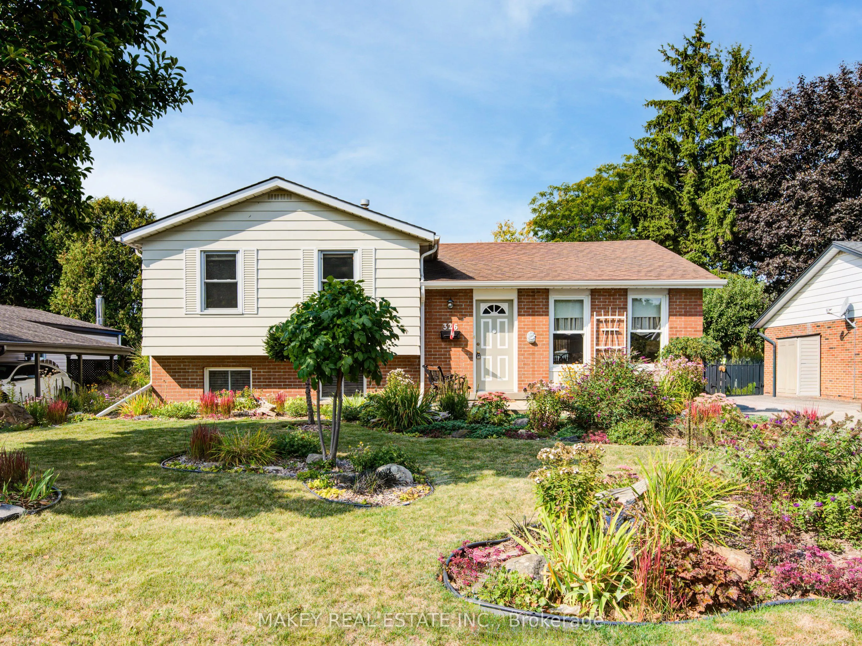 326 Short Avenue
