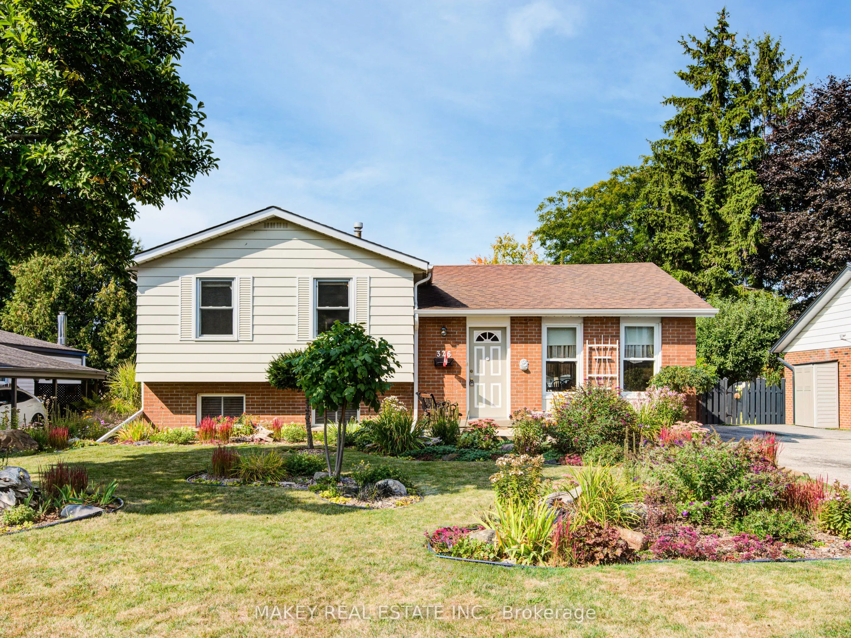 326 Short Avenue