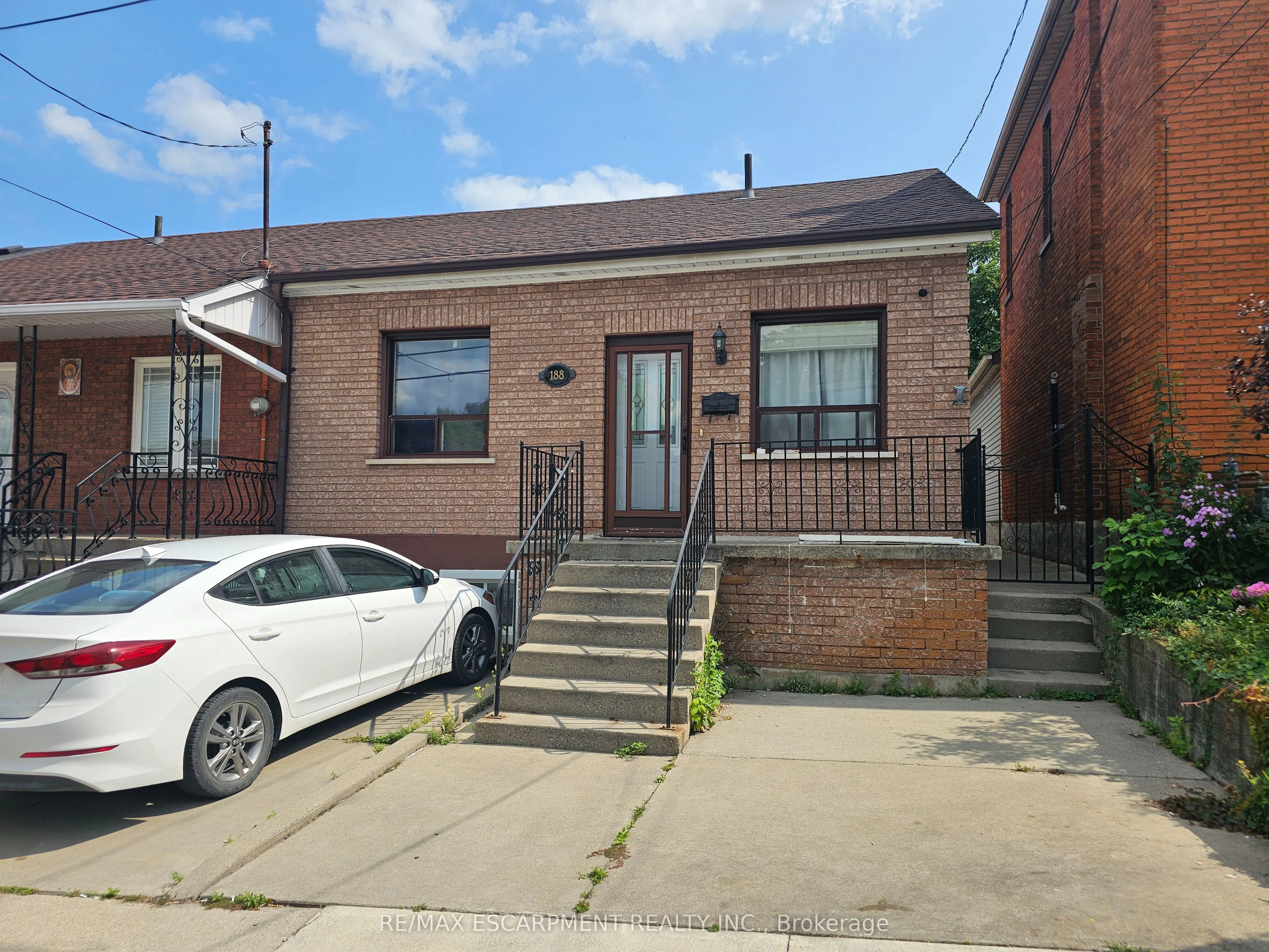 188 Hess Street N