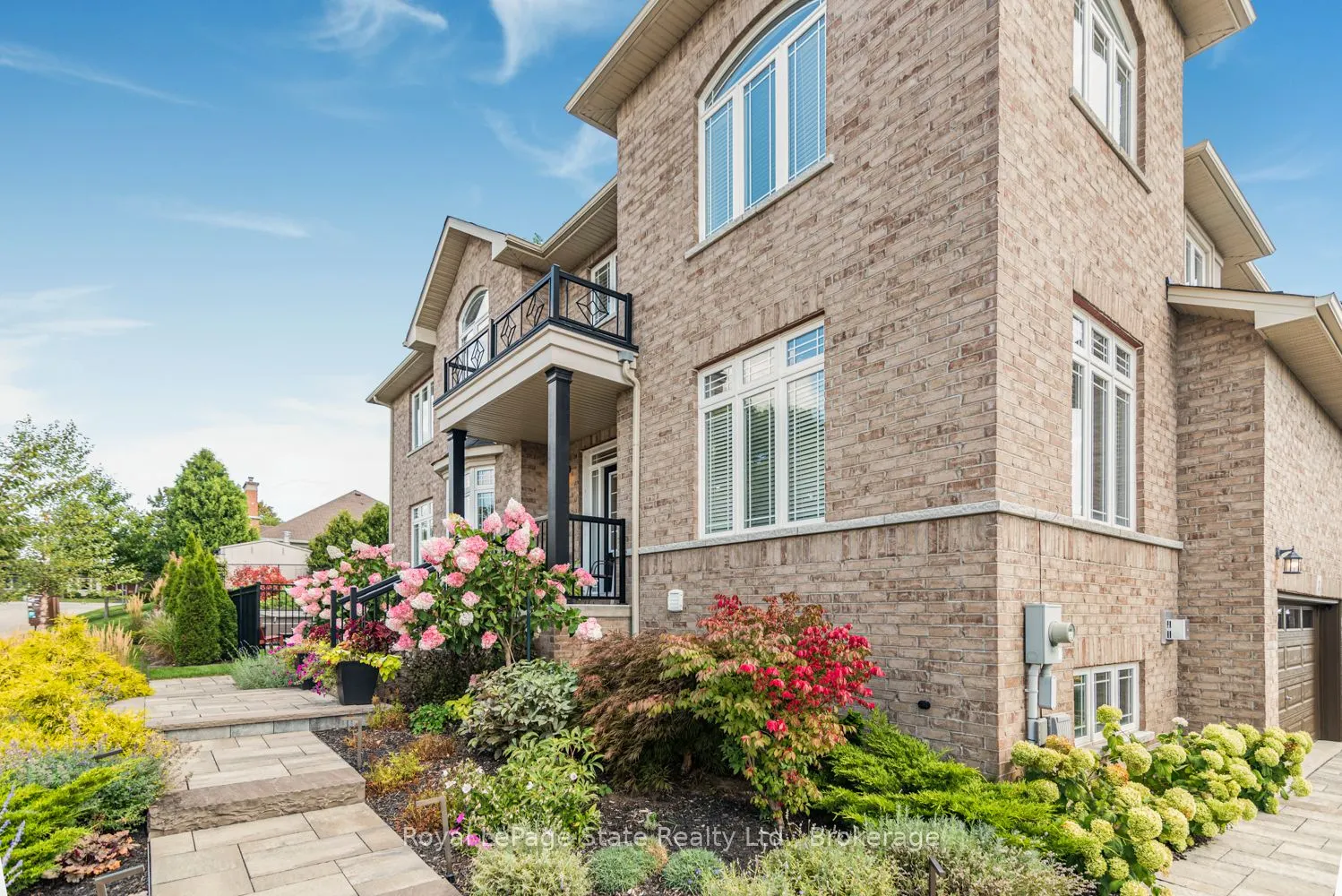 3 Copperhill Court