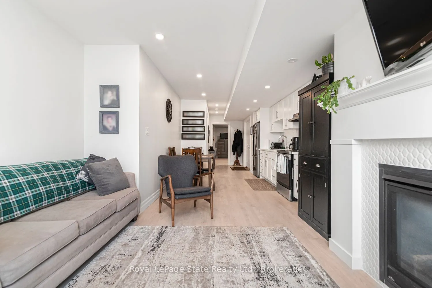3 Copperhill Court