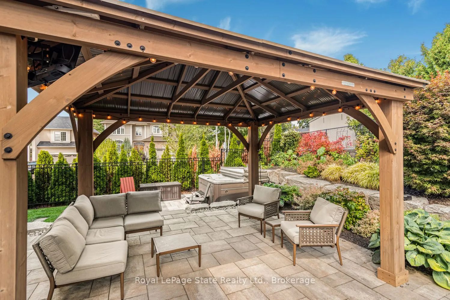3 Copperhill Court