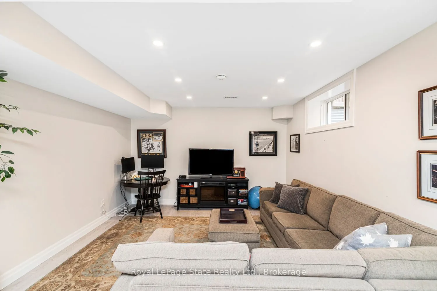 3 Copperhill Court