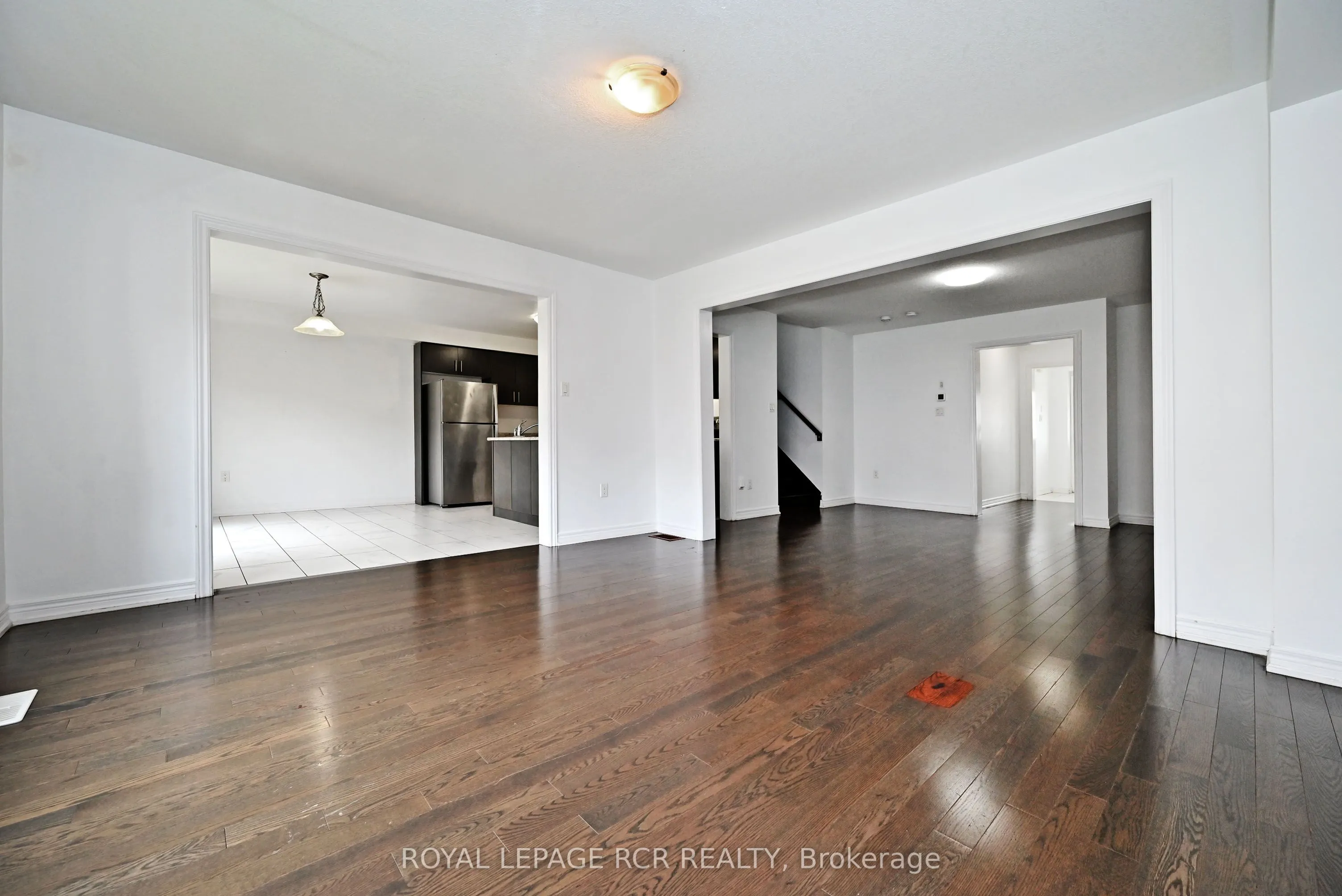 19 Knotty Pine Avenue