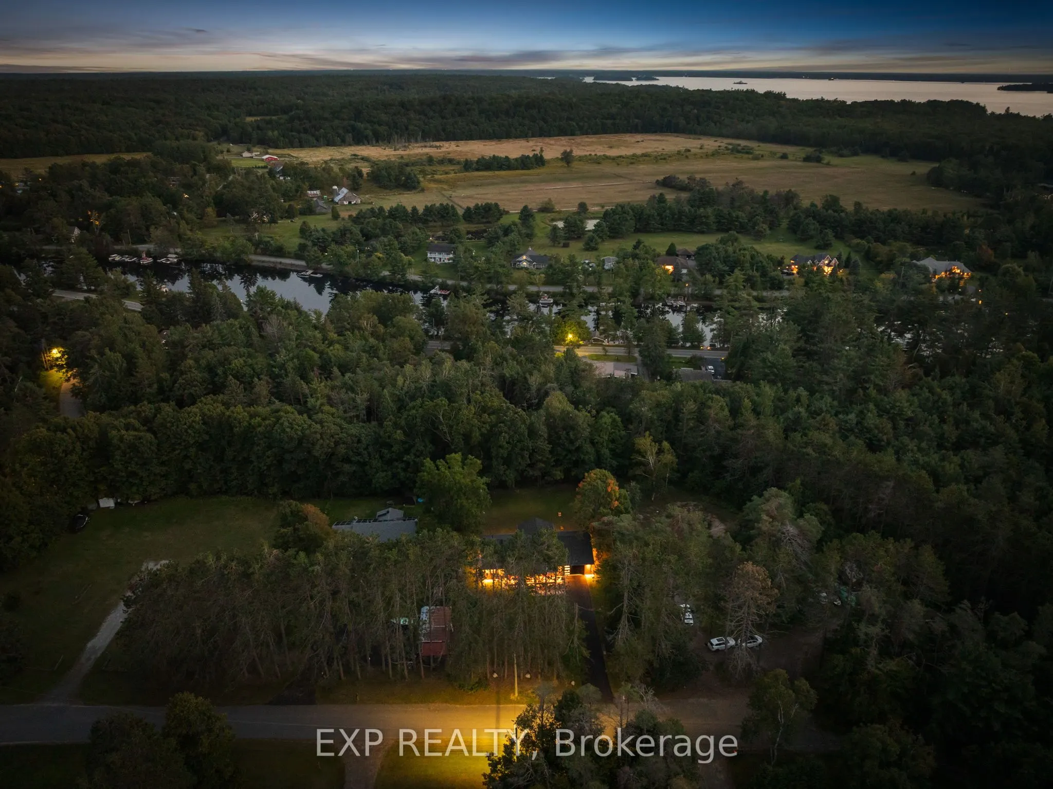 50 Fairlight Glen Crescent